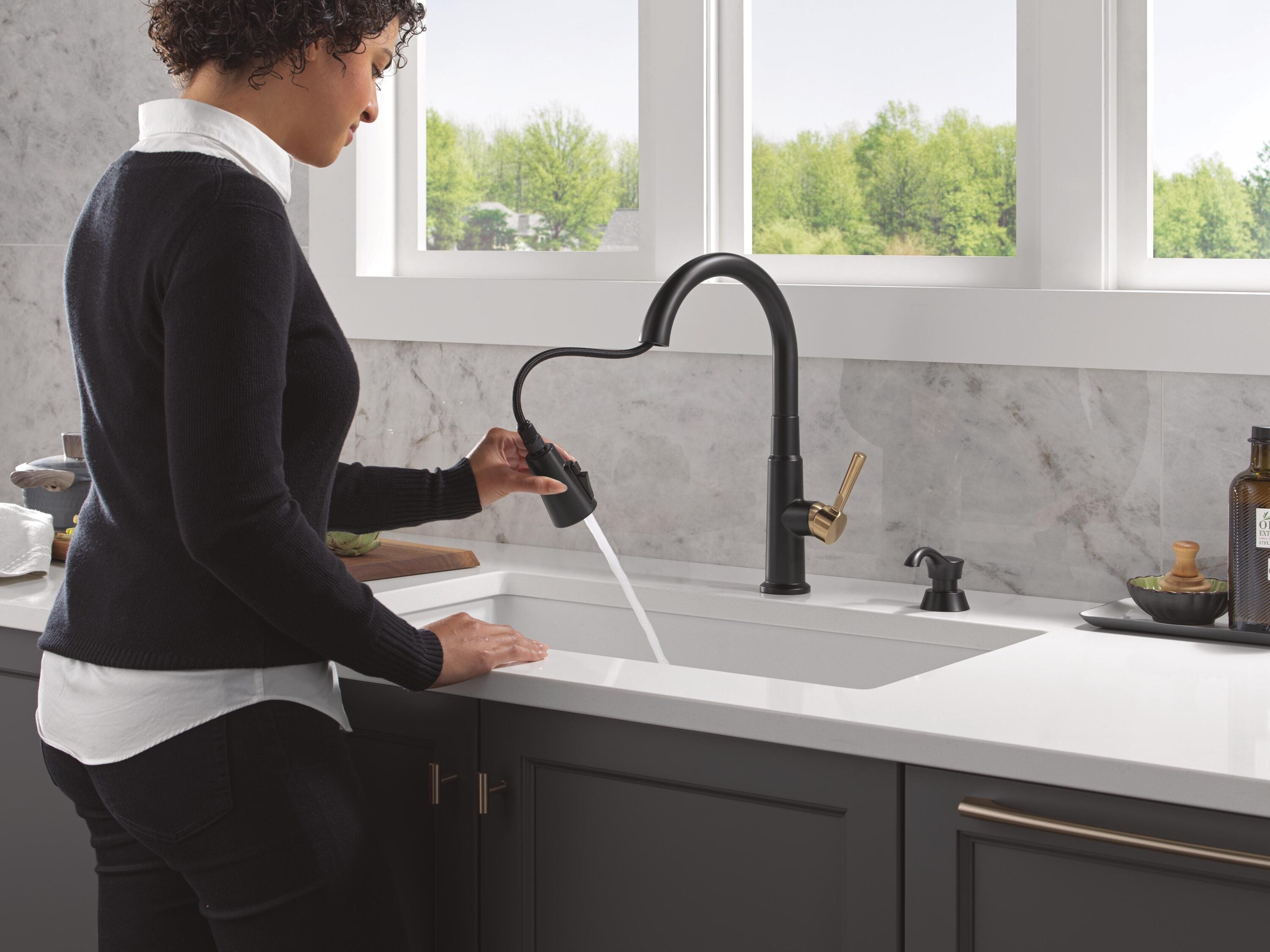 Delta 19863Z-GZSD-DST Kitchen-Faucets - View #2