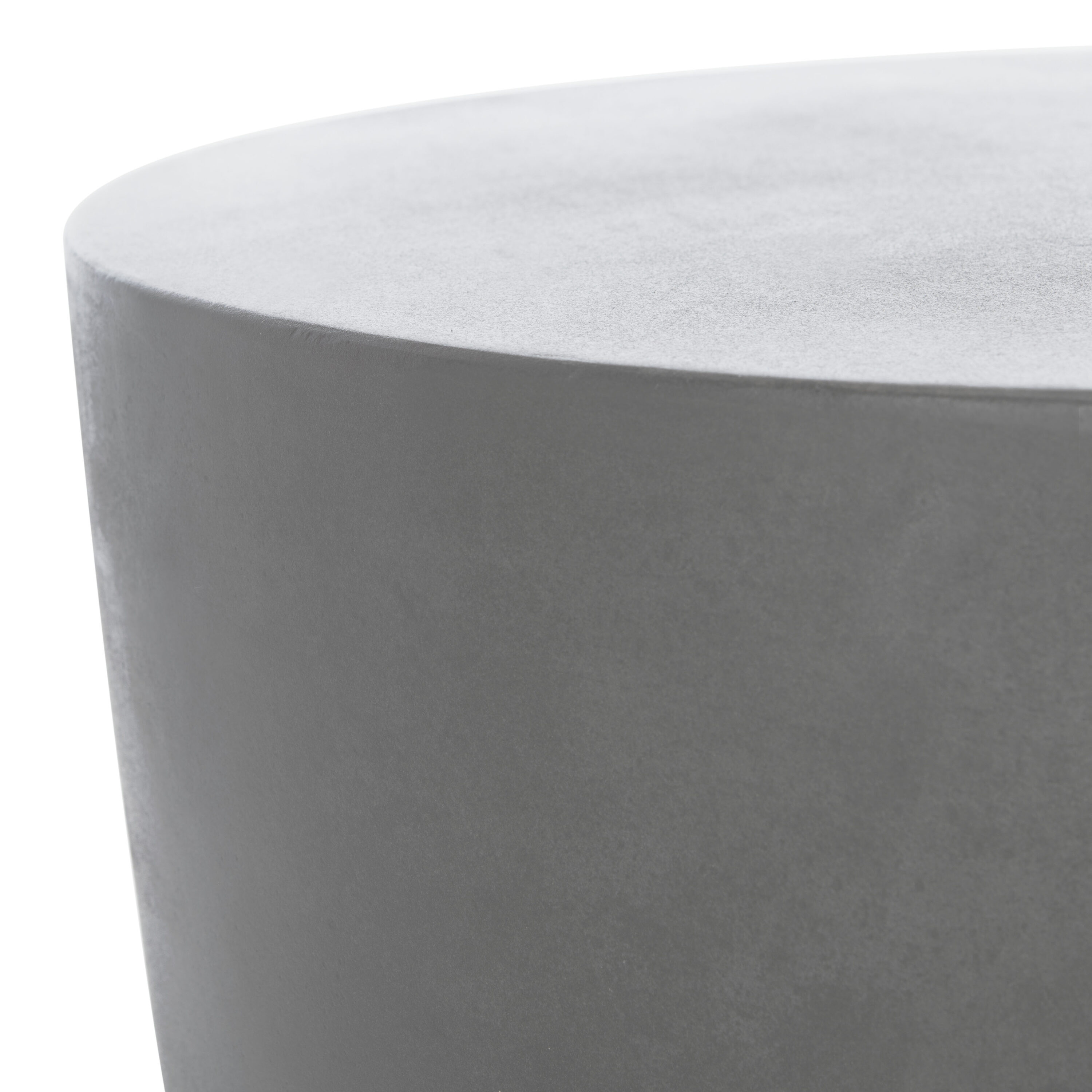 Safavieh VNN1007A Aishi Round Outdoor End Table 14.1-in W x 14.1-in L