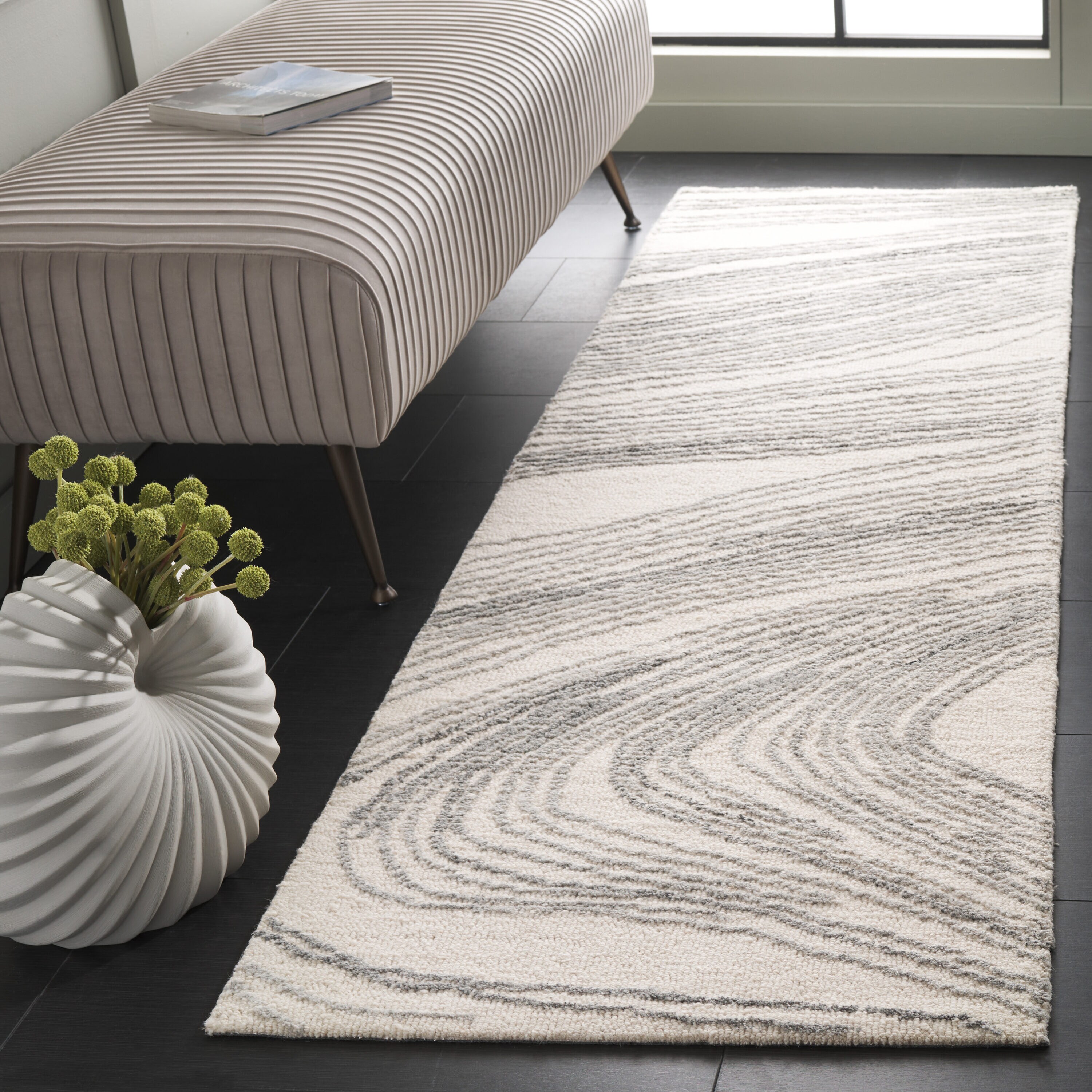  Ebony 551 Ivory/Gray Contemporary 2ft-3in x 8ft Runner Rug