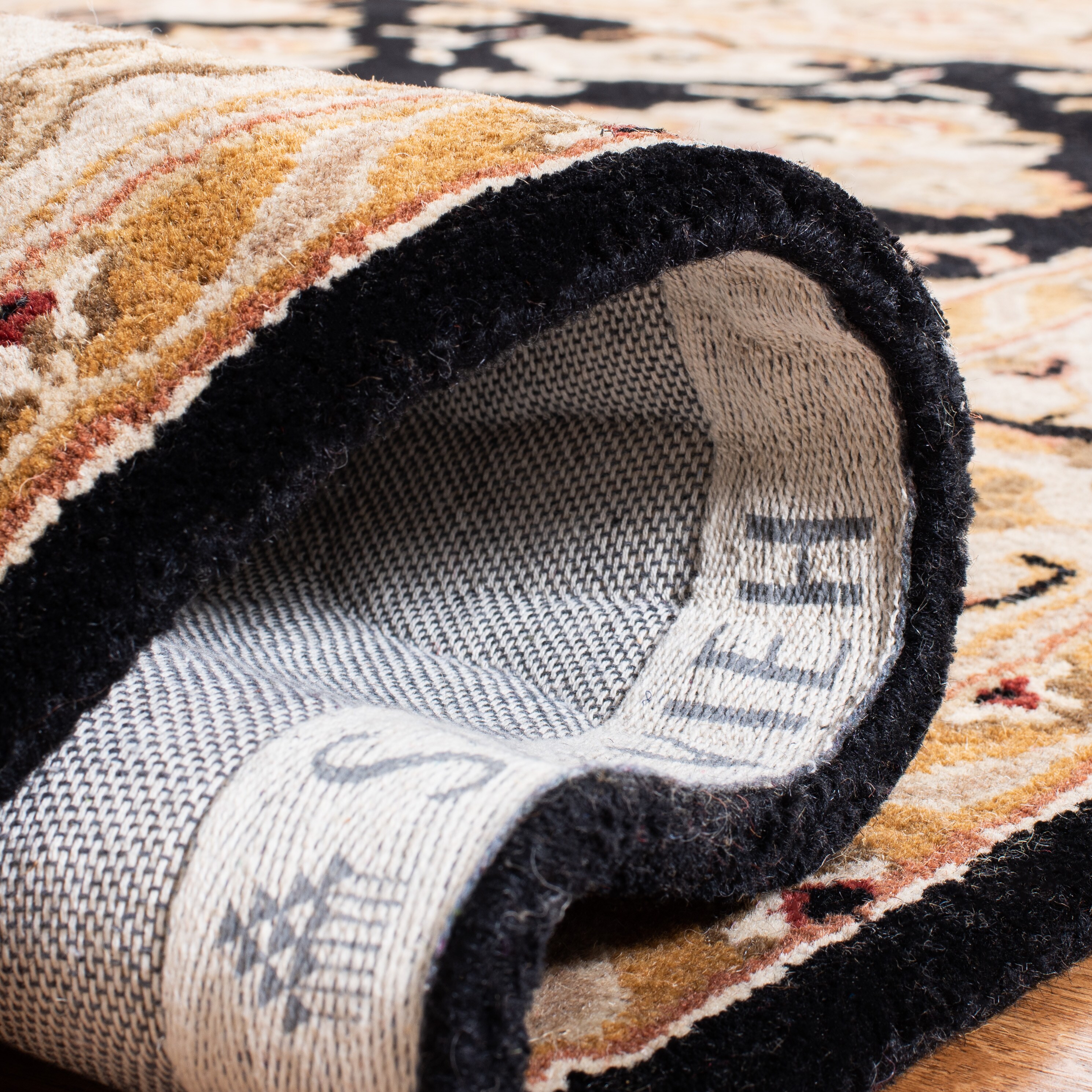Safavieh HG817A-212 rugs - View #5