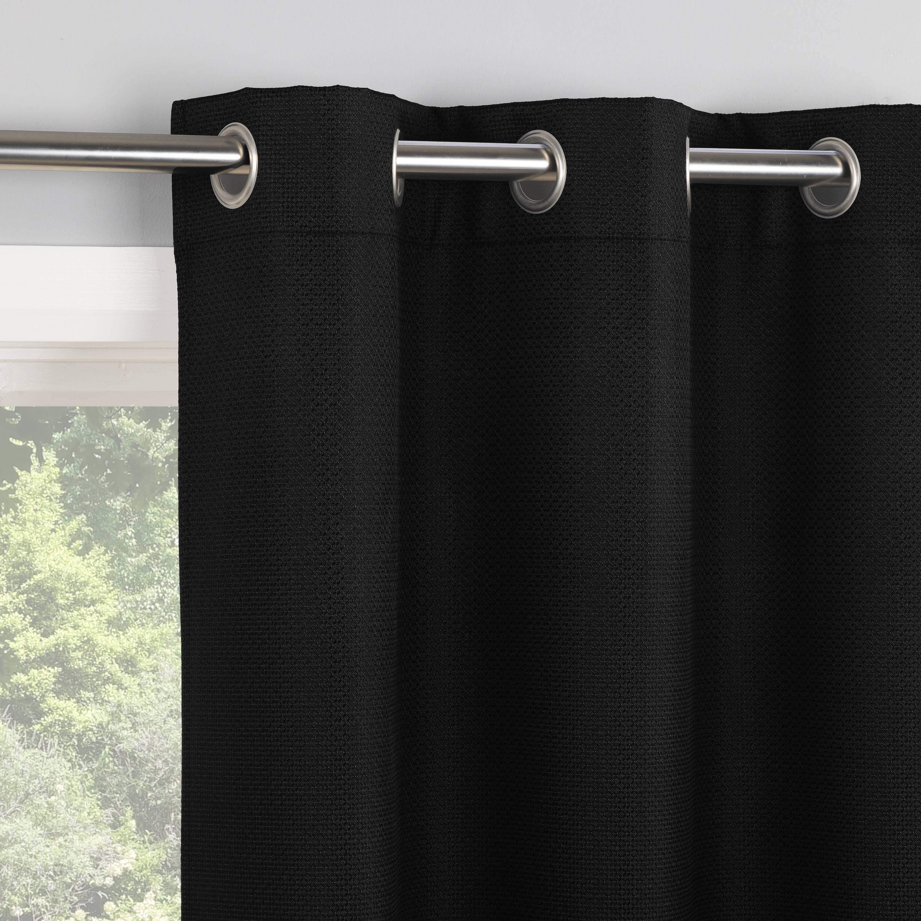 Sun Zero DAMIAN 40X63 BLACK curtains - View #2