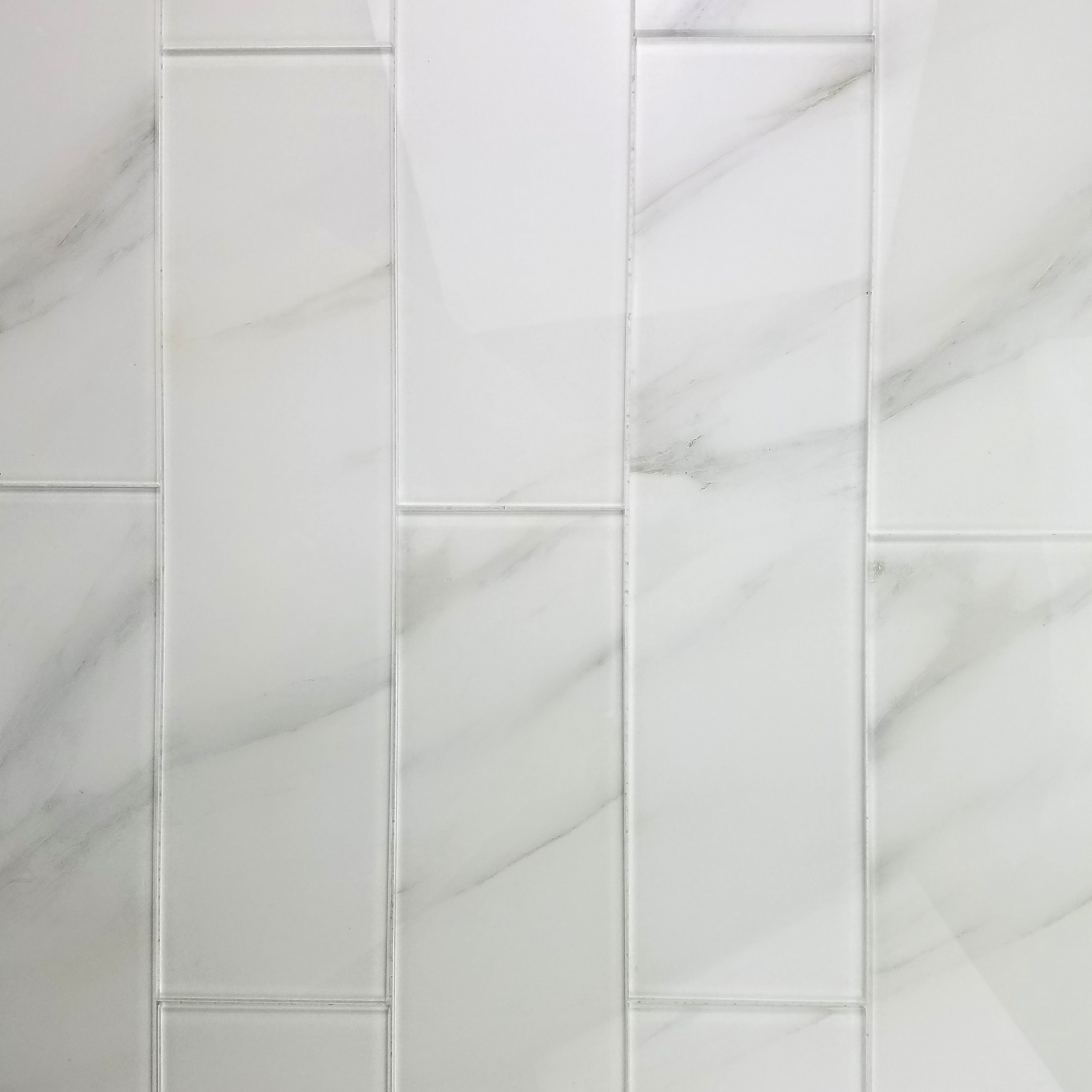 Abolos LWSWTJ0416-CA-SAMP Sample- Calacatta White Large Format Calacatta White/Glossy 4-in x 16-in Glossy Glass Subway Wall Tile
