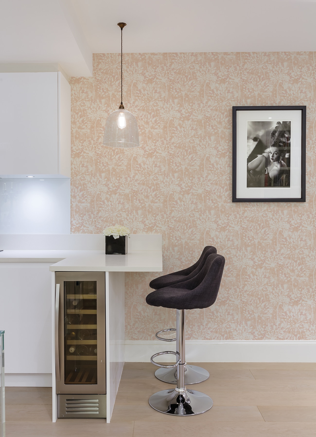 Dori Blush and White Floral Non-Woven Wallpaper