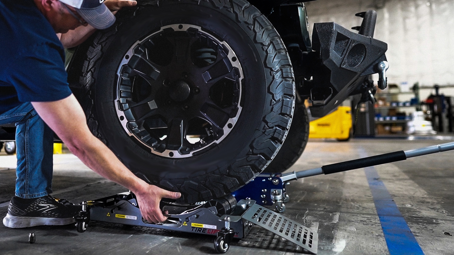 Marastar TLC926 Vehicle-Lifts - View #4
