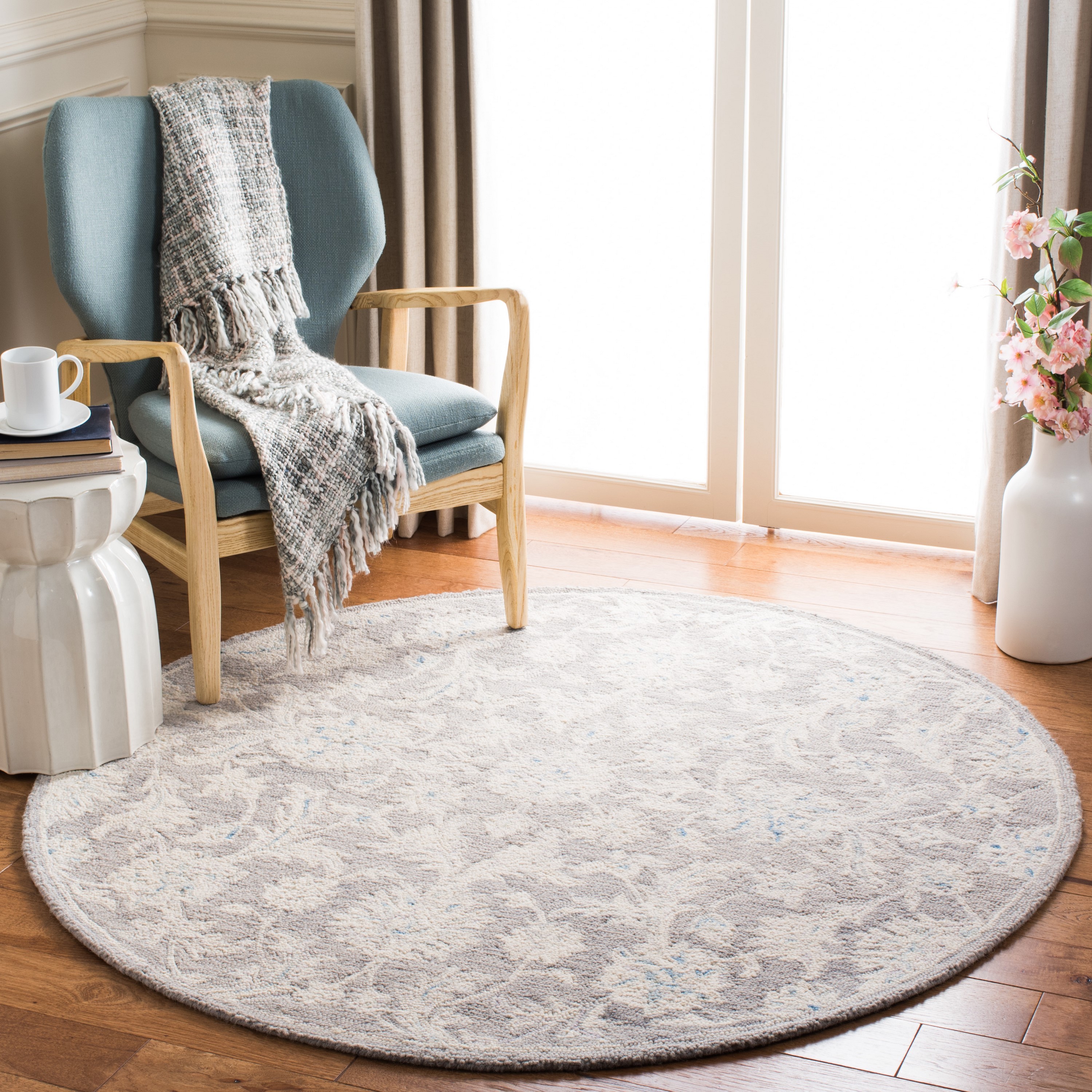Safavieh MLP506F-5R Micro-Loop Passion 5 x 5 (ft) Tufted Wool Gray/Ivory Round Indoor Floral/Botanical Vintage Area rug