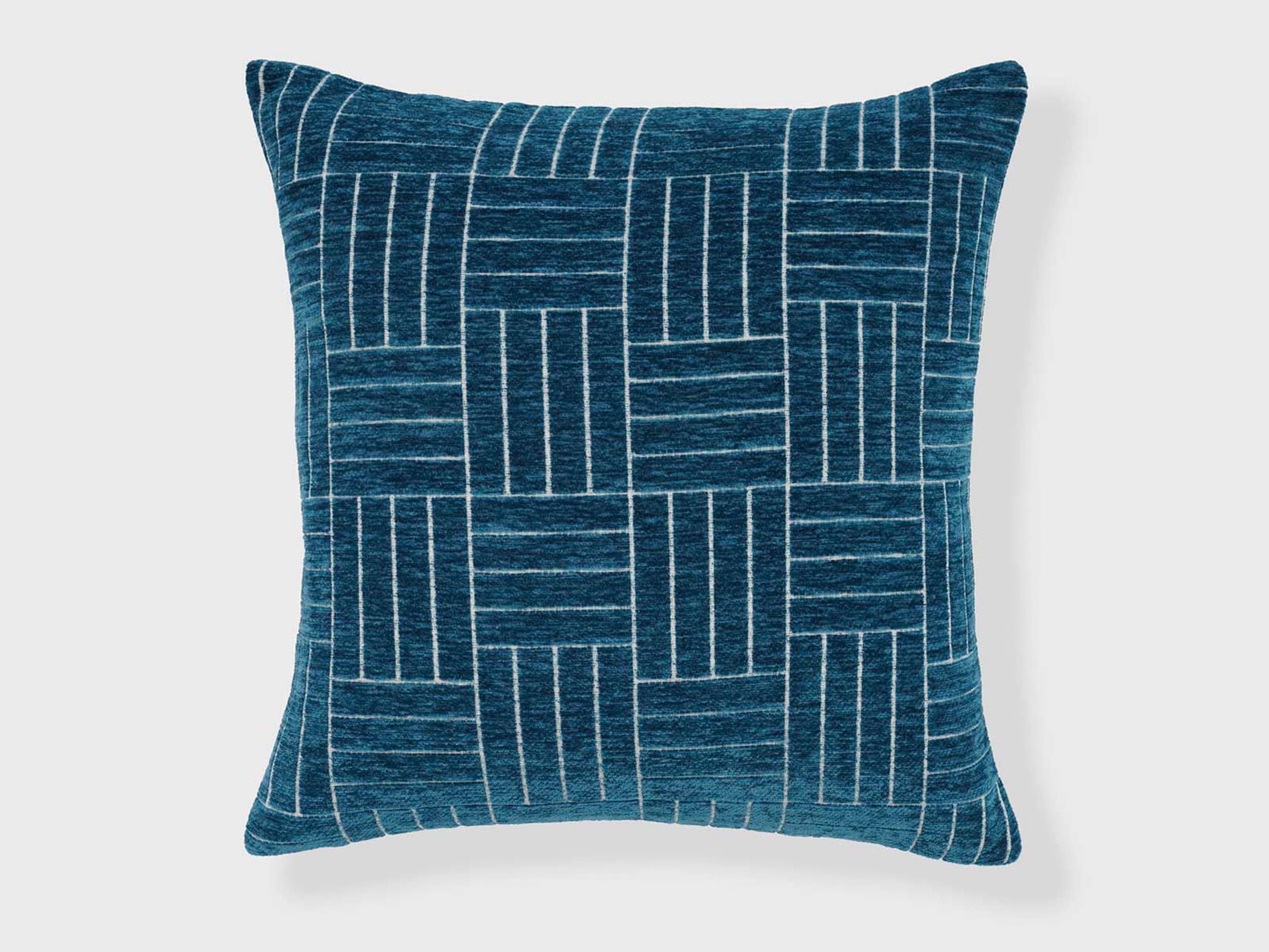 FRESHMINT 202004C31 Oberon Staggered Stripe 18-in x 18-in Sea Blue Square Indoor Decorative Pillow