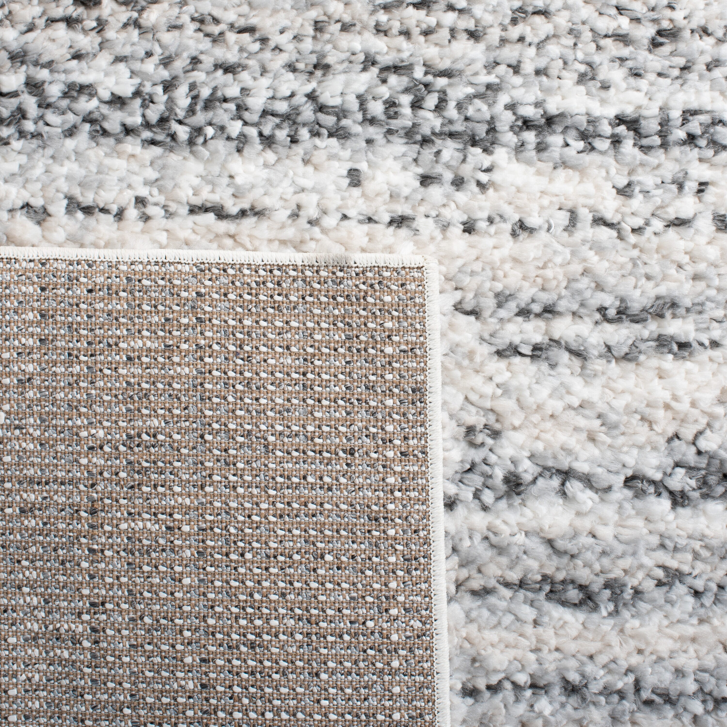Safavieh BER406F-7SQ rugs - View #3