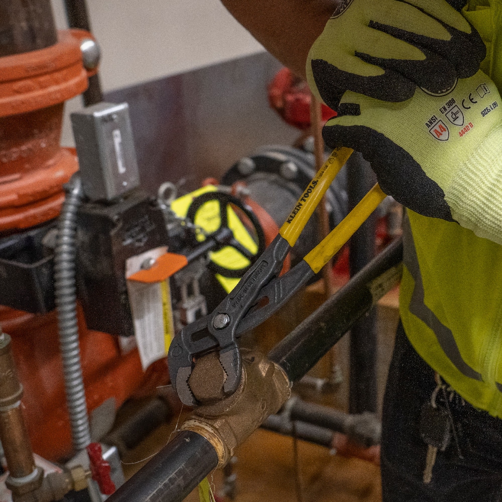Klein Tools D50412B pliers - View #5