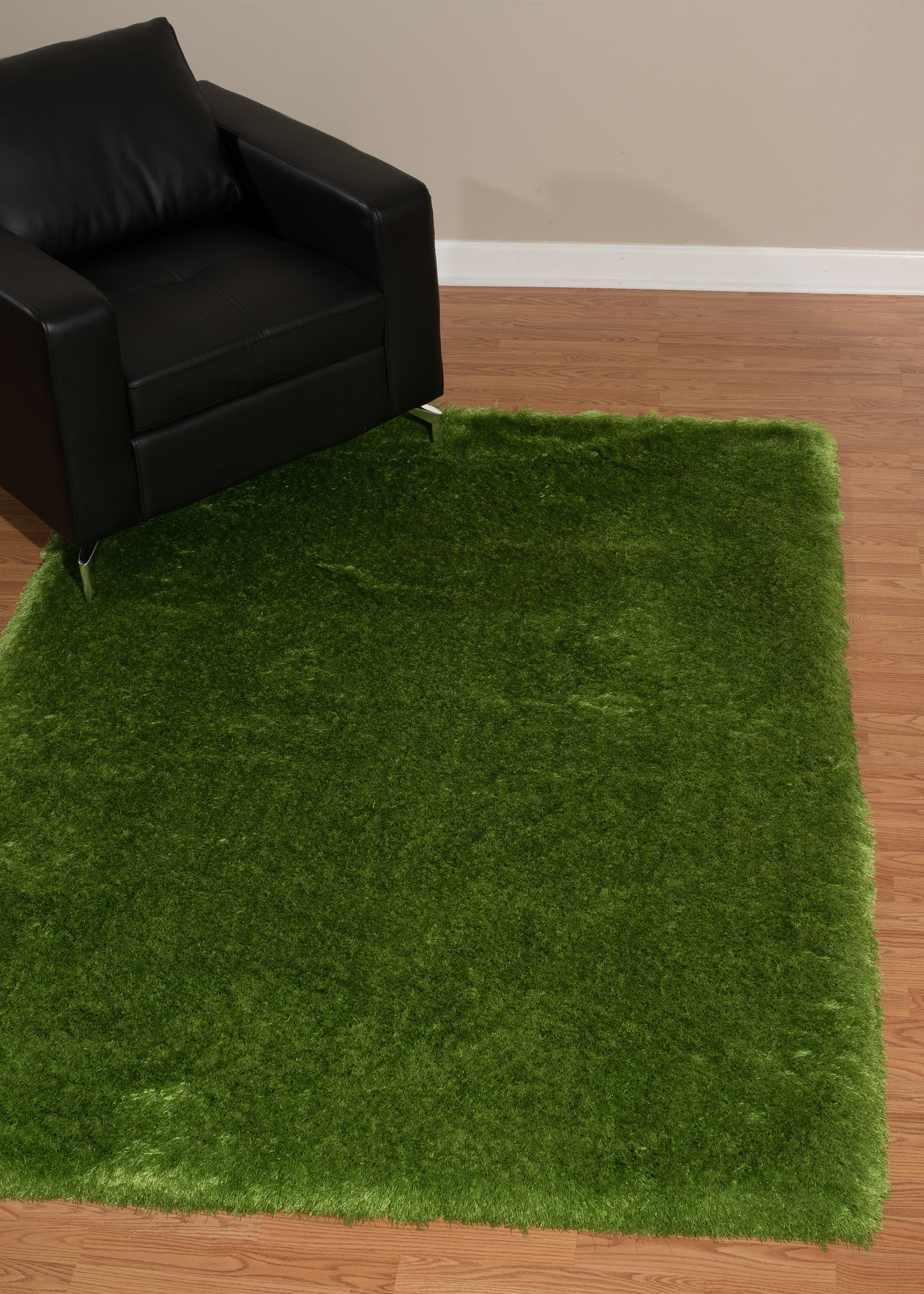 United Weavers Of America 2300 00124 33 Bliss 3 x 4 (ft) Polyester Green Rectangular Indoor Solid Area rug