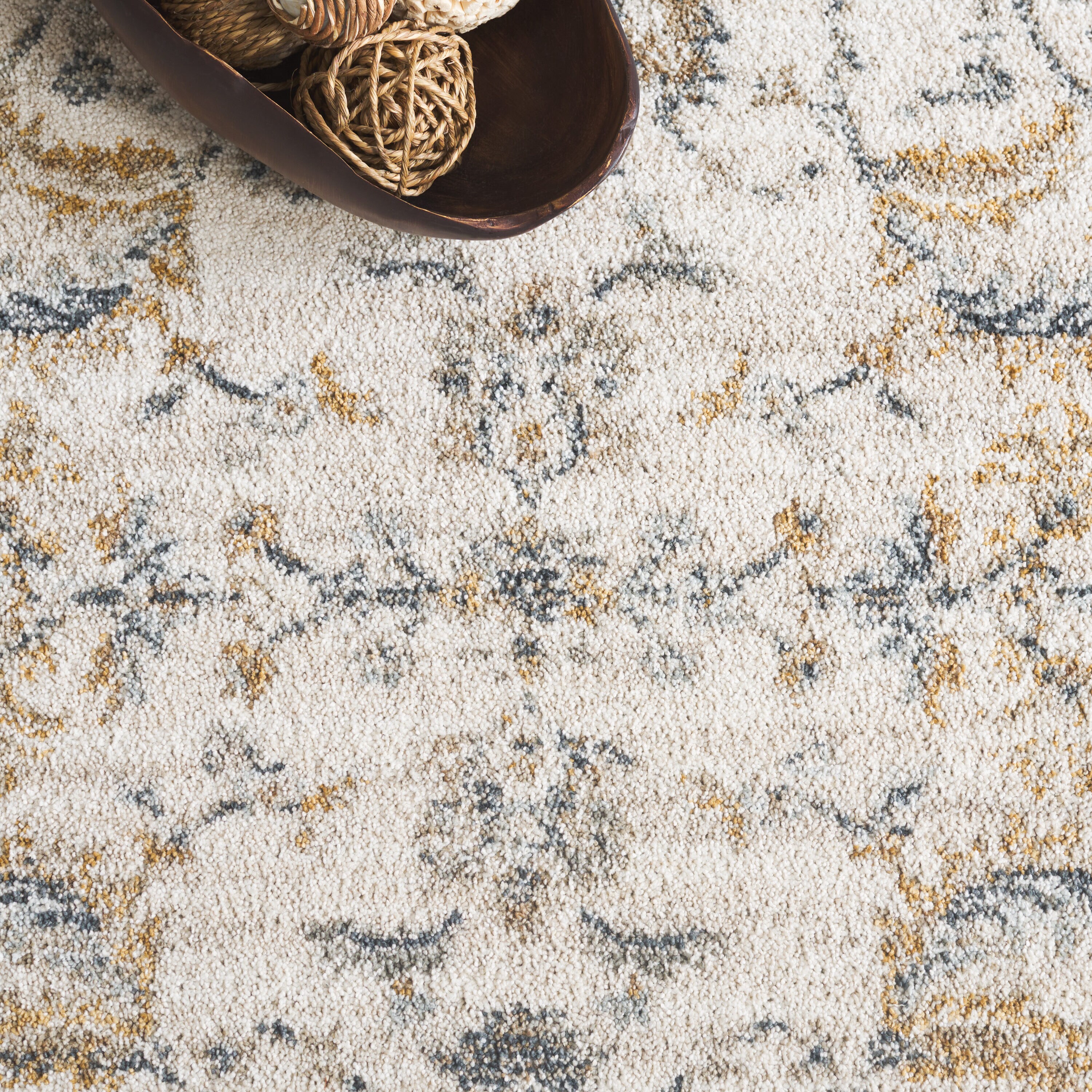 Safavieh AVA220B-4 rugs - View #5