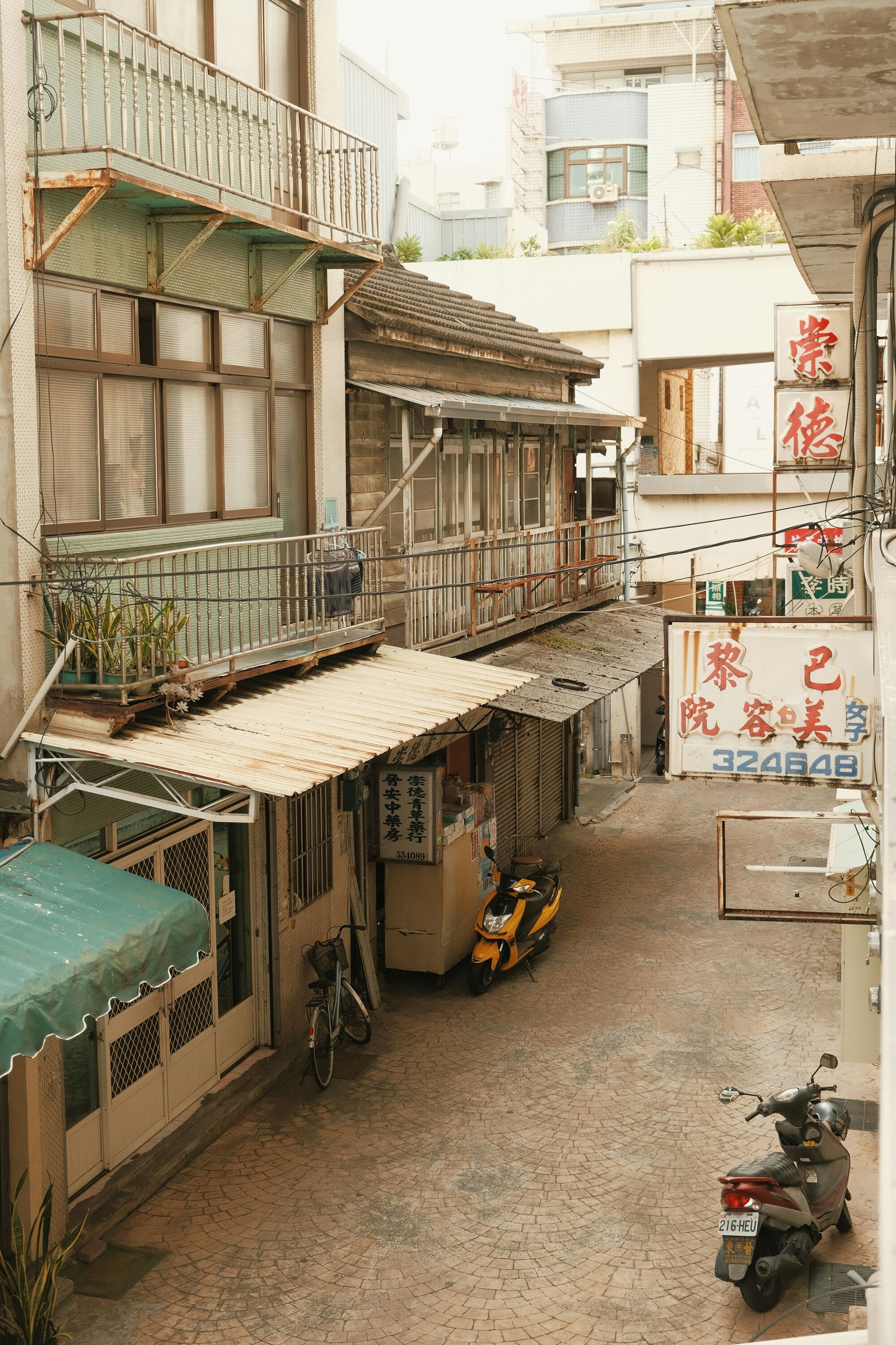 AAF DEBTEST-001 Wire-Closet-Hardware - View #8