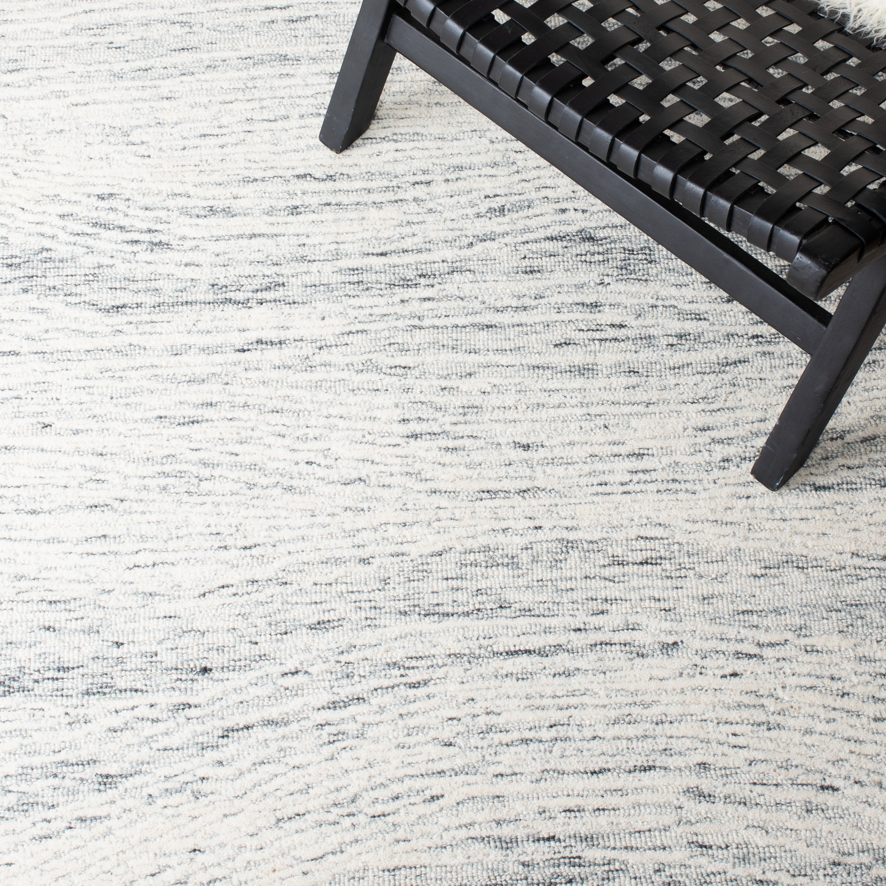 Safavieh MET995H-4 rugs - View #8