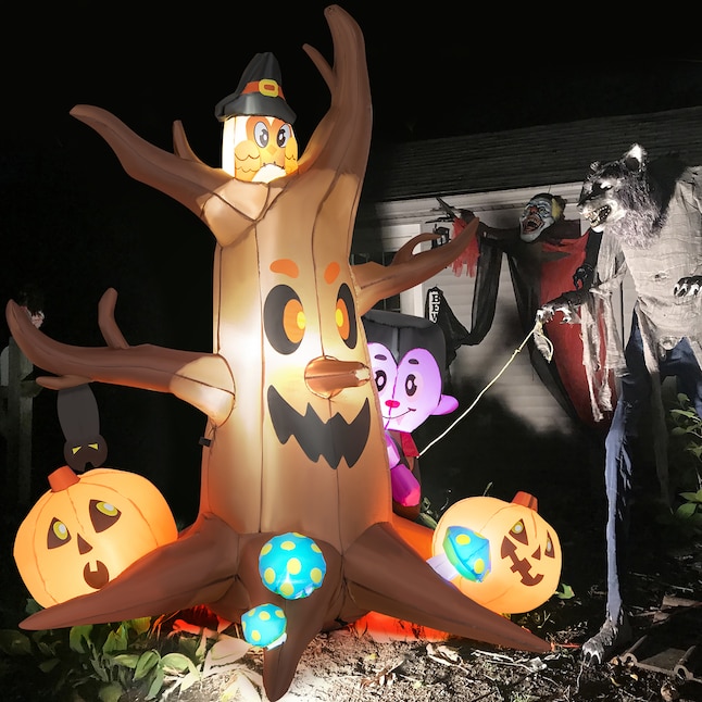 Goplus 5-ft Pre-Lit Happy Halloween Inflatable in the Outdoor Halloween ...