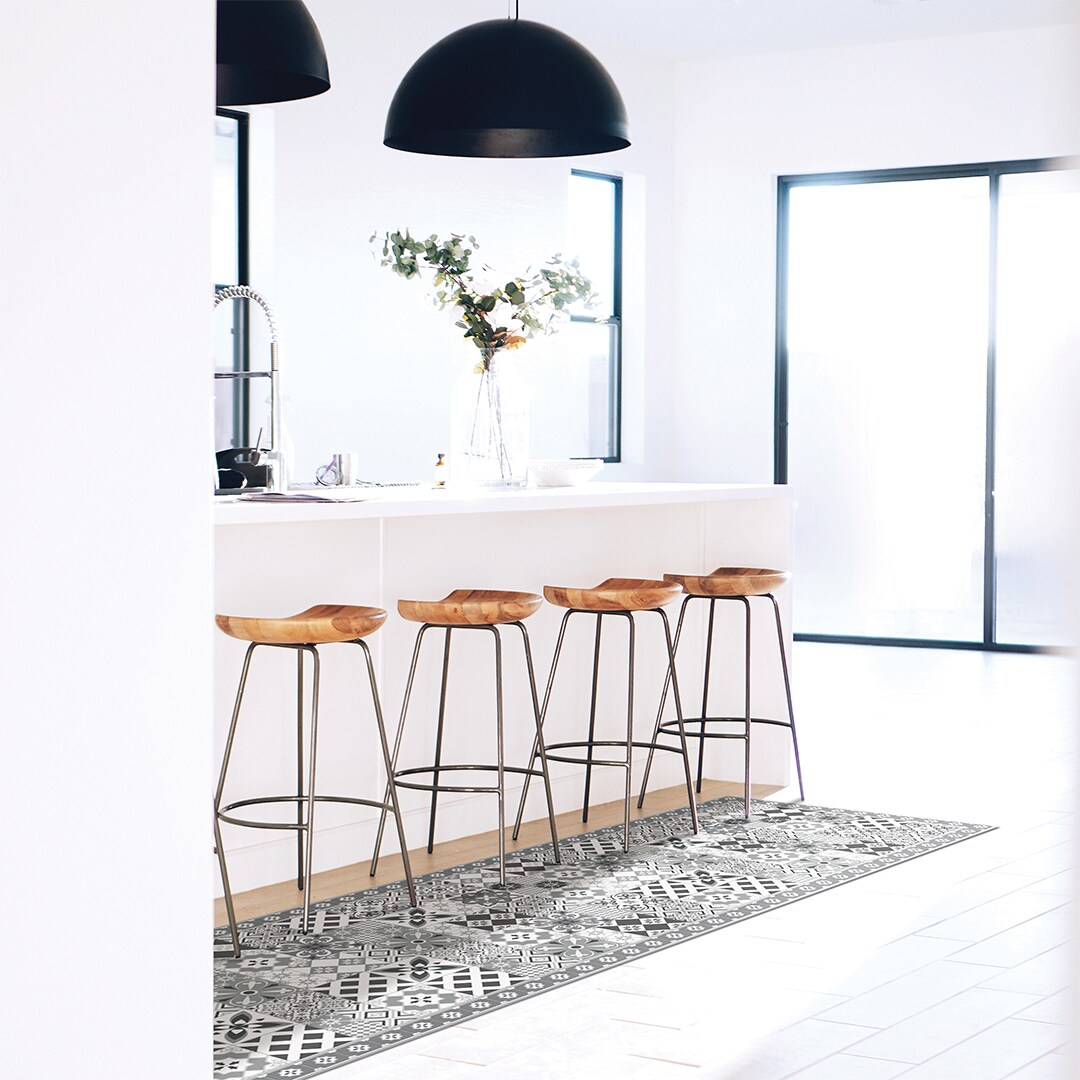 HOGAR Studio HG1656-24-72 rugs - View #2
