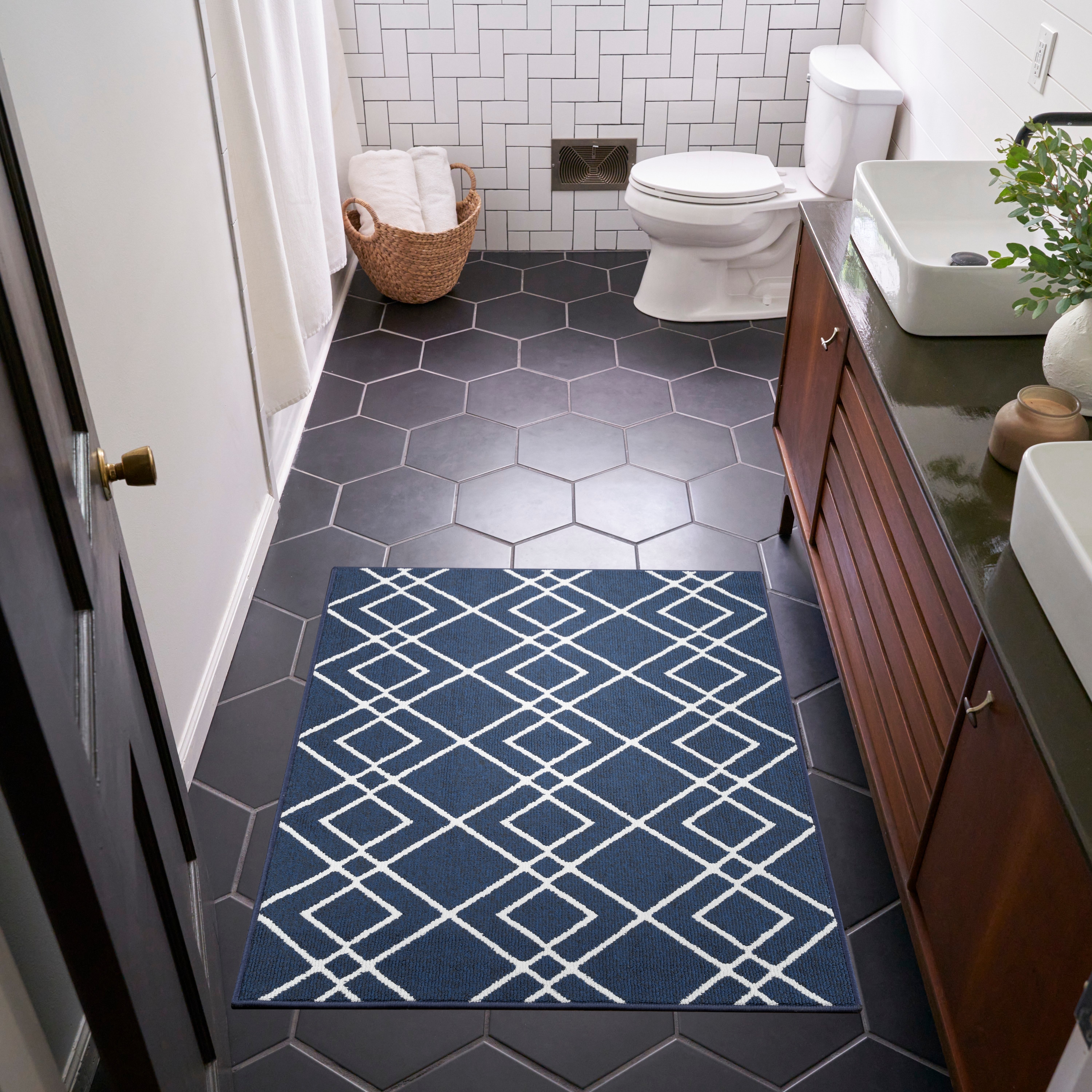 Nourison 099446088482 Modern Lines 3 x 5 (ft) Loomed Polypropylene Navy Rectangular Indoor Geometric Mid-Century Modern Area rug
