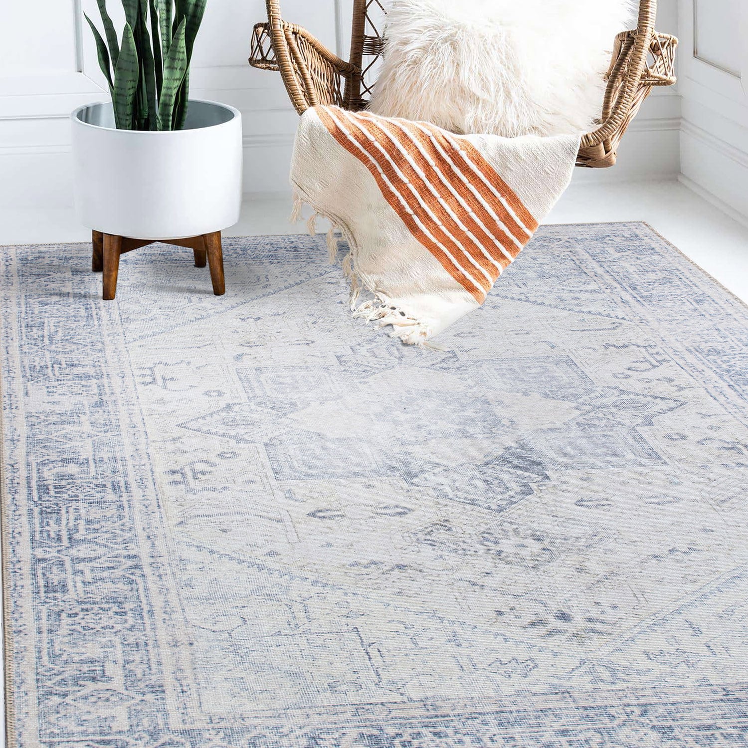 Blue Medallion Flat Woven Washable Synthetic Area Rug 5' x 7'