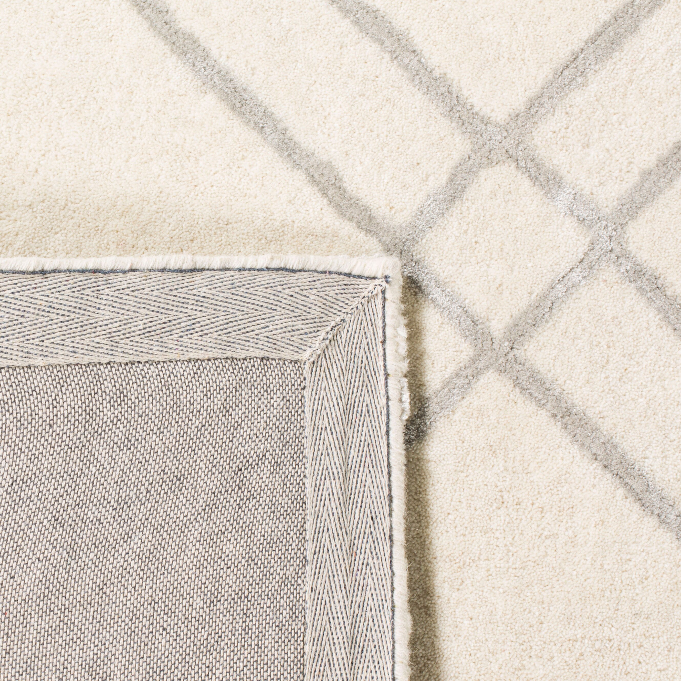 Safavieh HIM901A-6R rugs - View #4