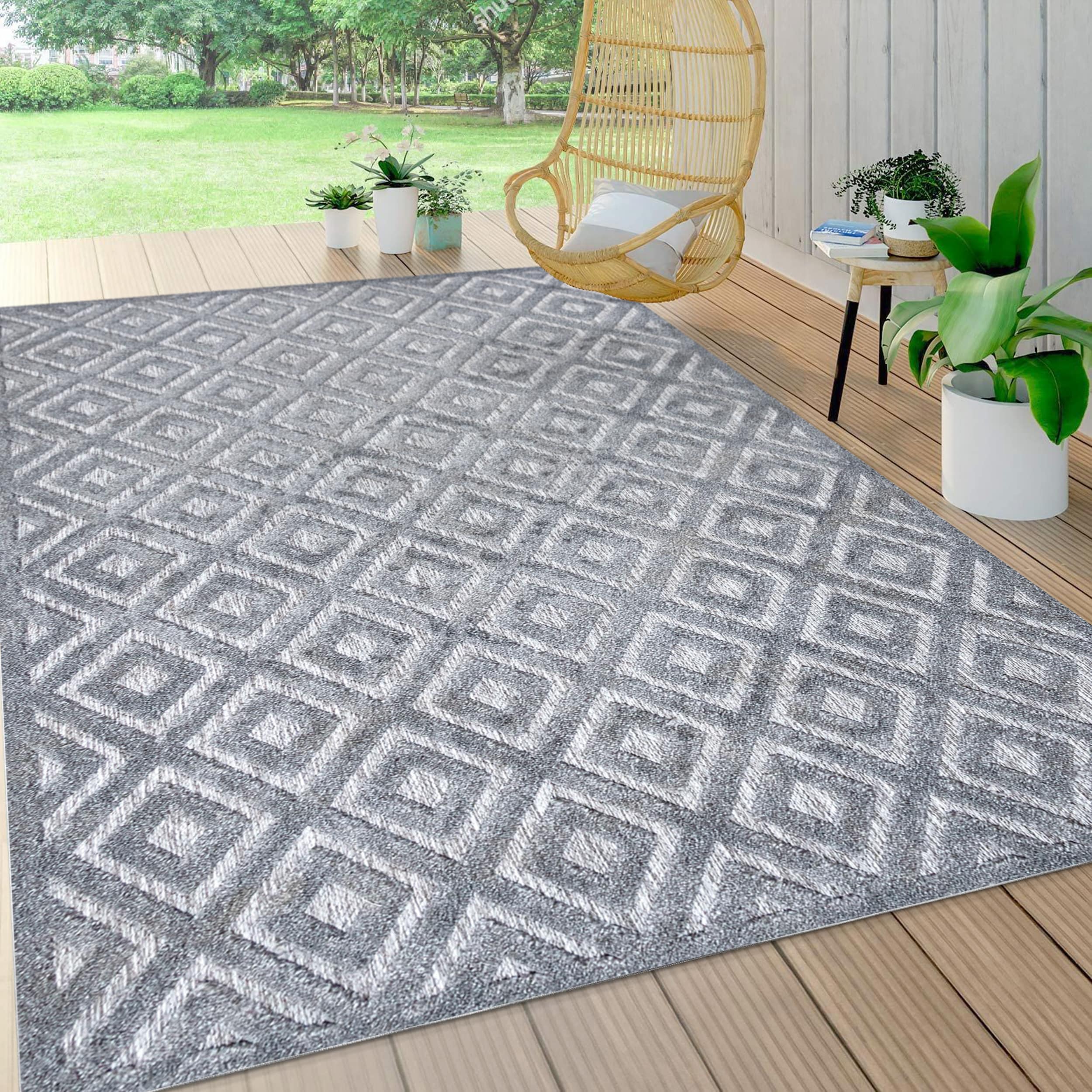 Mediterranean Vintage Geometric Dark Gray Synthetic Area Rug 4' x 6'