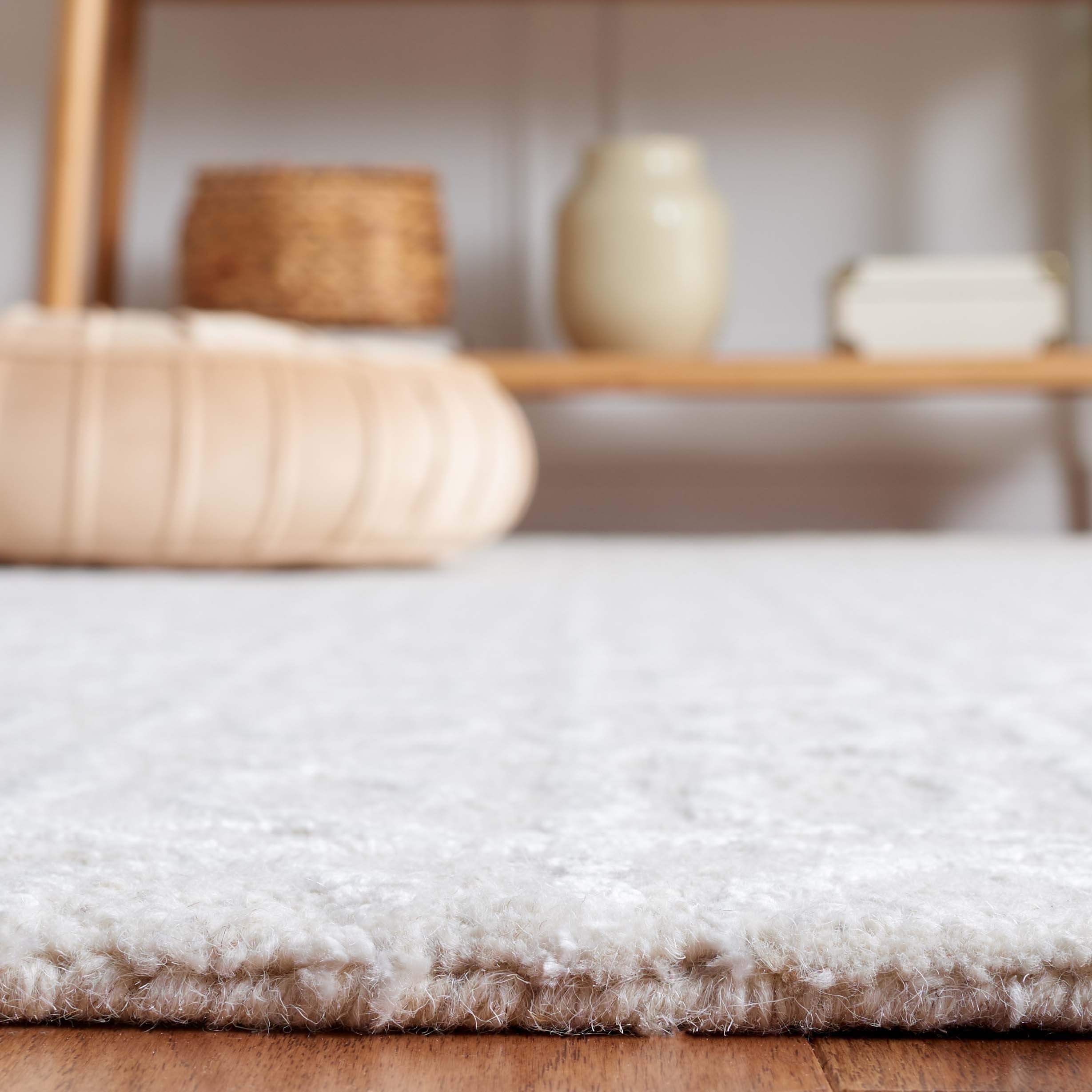 Safavieh EBN107B-4 rugs - View #4