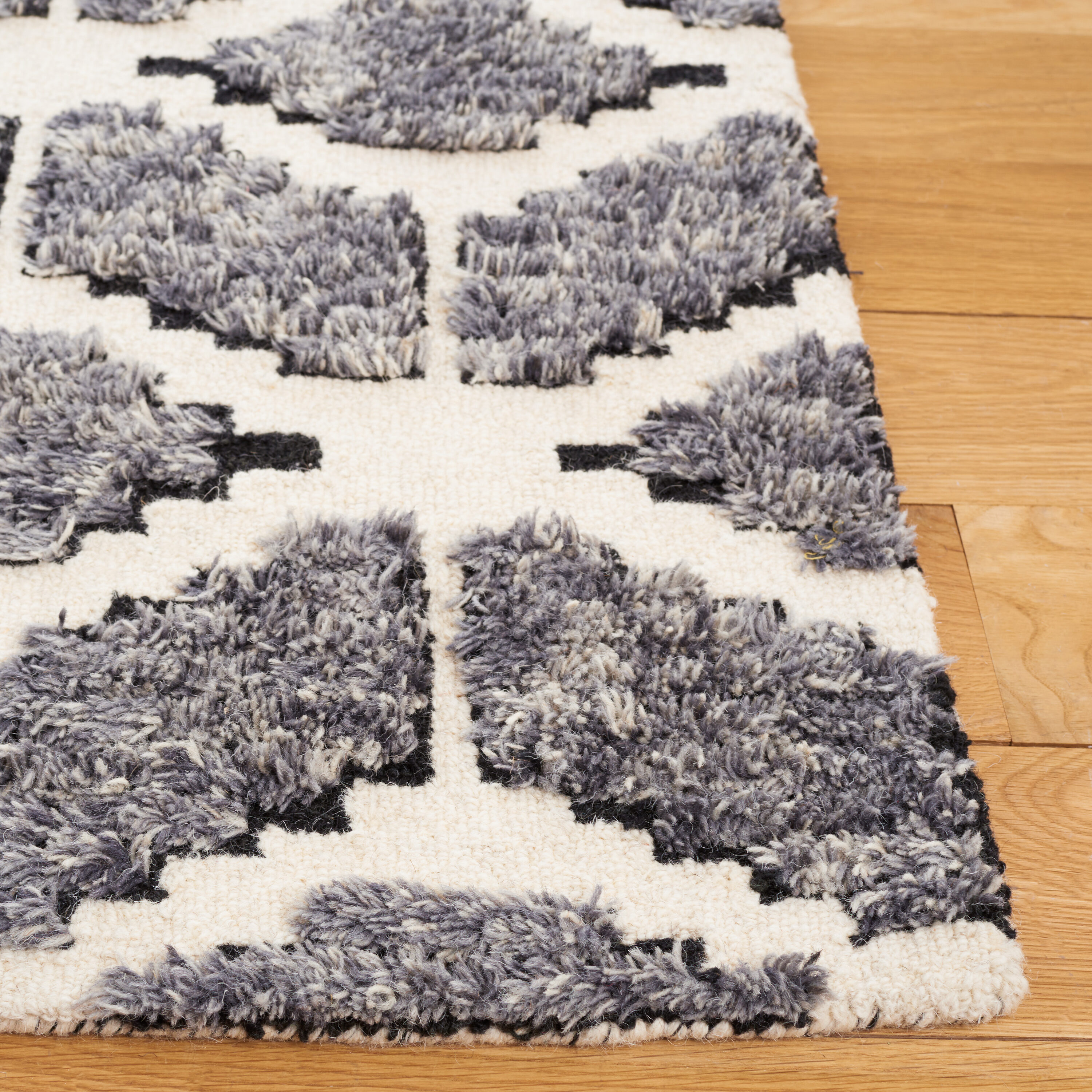 Safavieh EBN704H-28 rugs - View #3