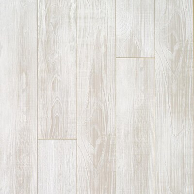 Quickstep Studio Vailmont Chestnut 10, Distressed Laminate Flooring White