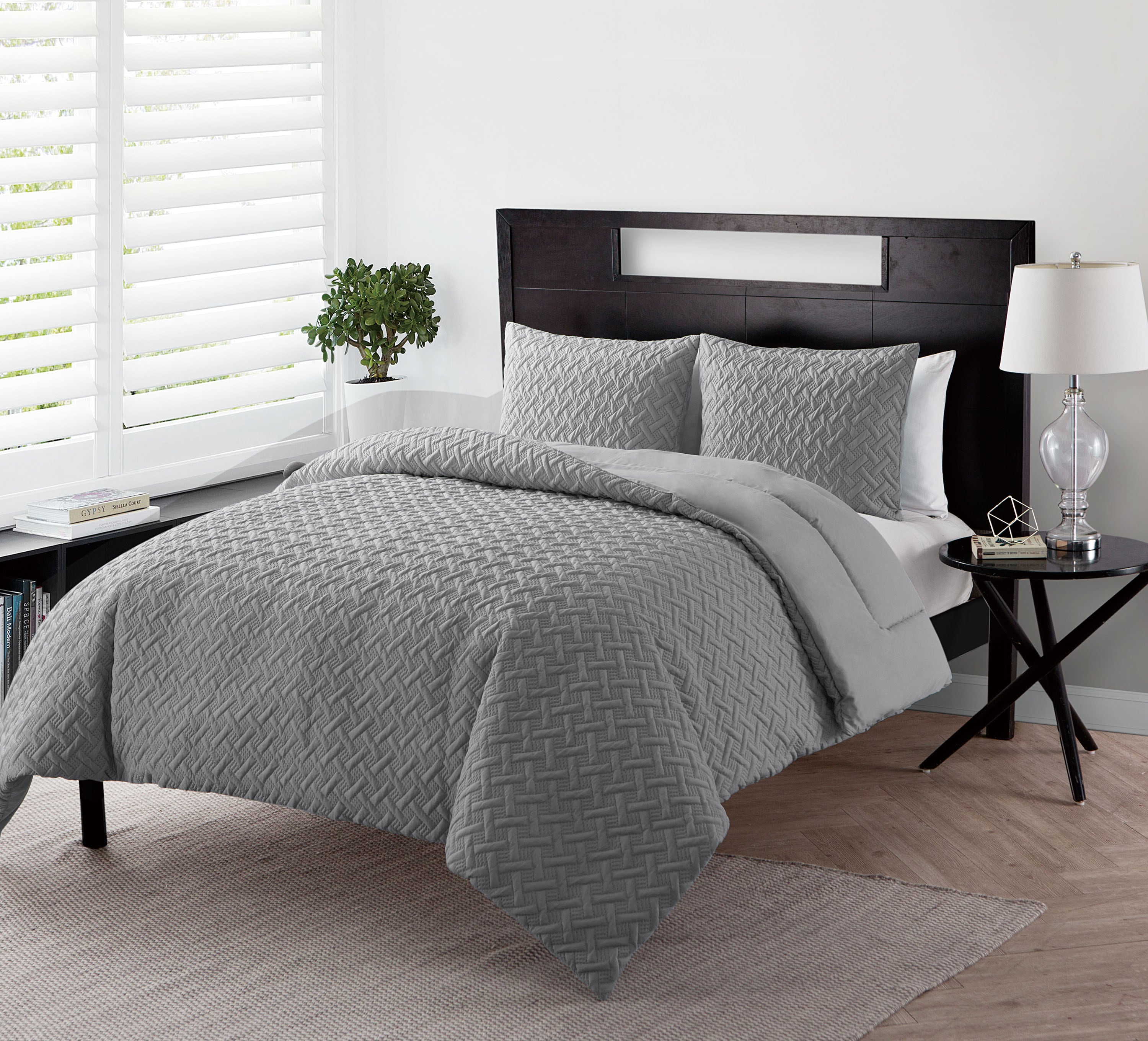 VCNY Home N113CSFUQUINGREY bedding - View #2