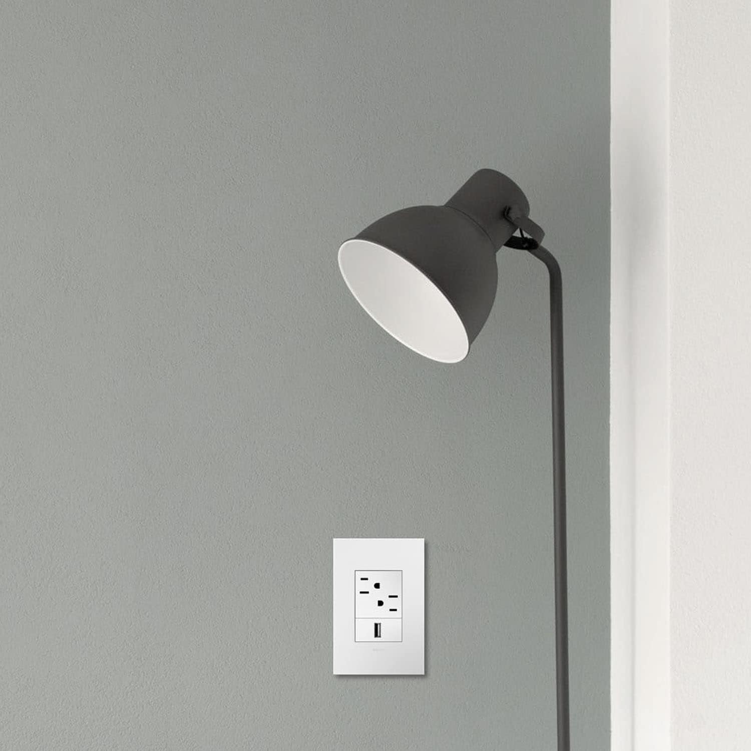 Legrand ARTR152W4 receptacles - View #8