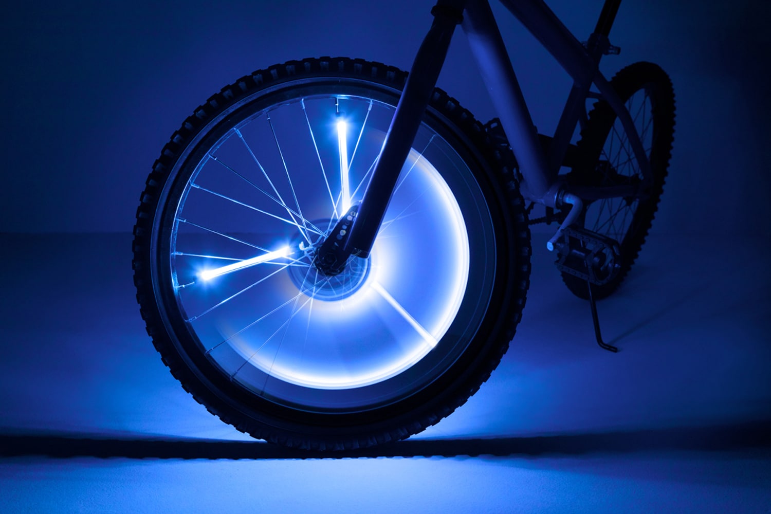 Brightz Spin LED Bike Wheel Lights - Solid Blue Glow - 3 Flashing Light ...