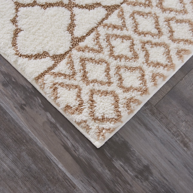 Mohawk Home Horizon 34-in x 21-in Cream Polyester Bath Rug at Lowes.com