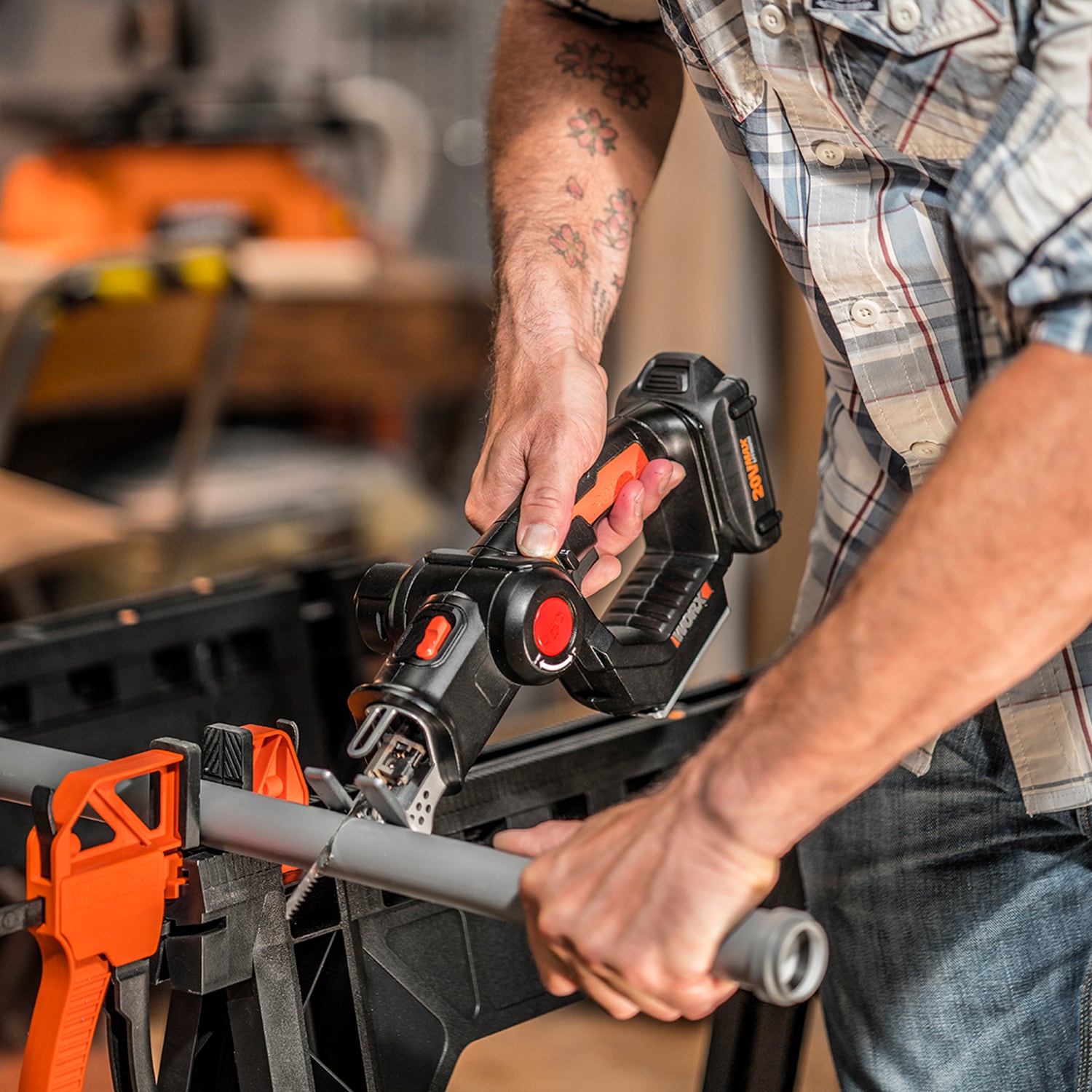 WORX 20-volt Max Variable Speed Cordless Reciprocating Saw (Bare Tool) in  the Reciprocating Saws department at