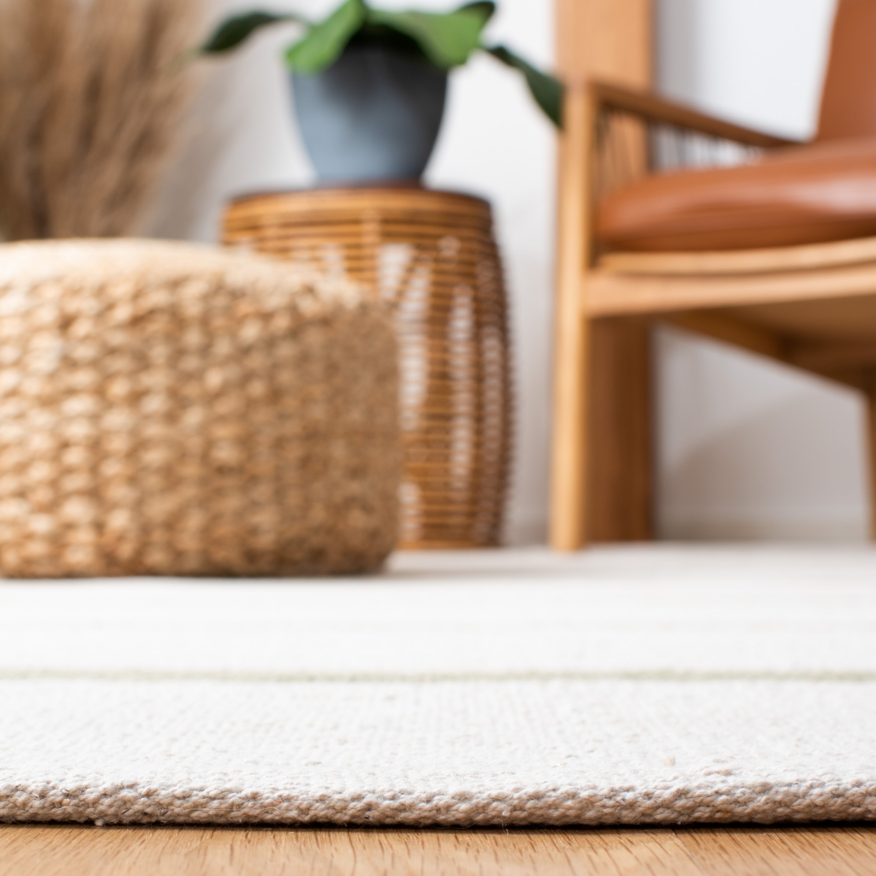 Safavieh MTK311J-5 rugs - View #4