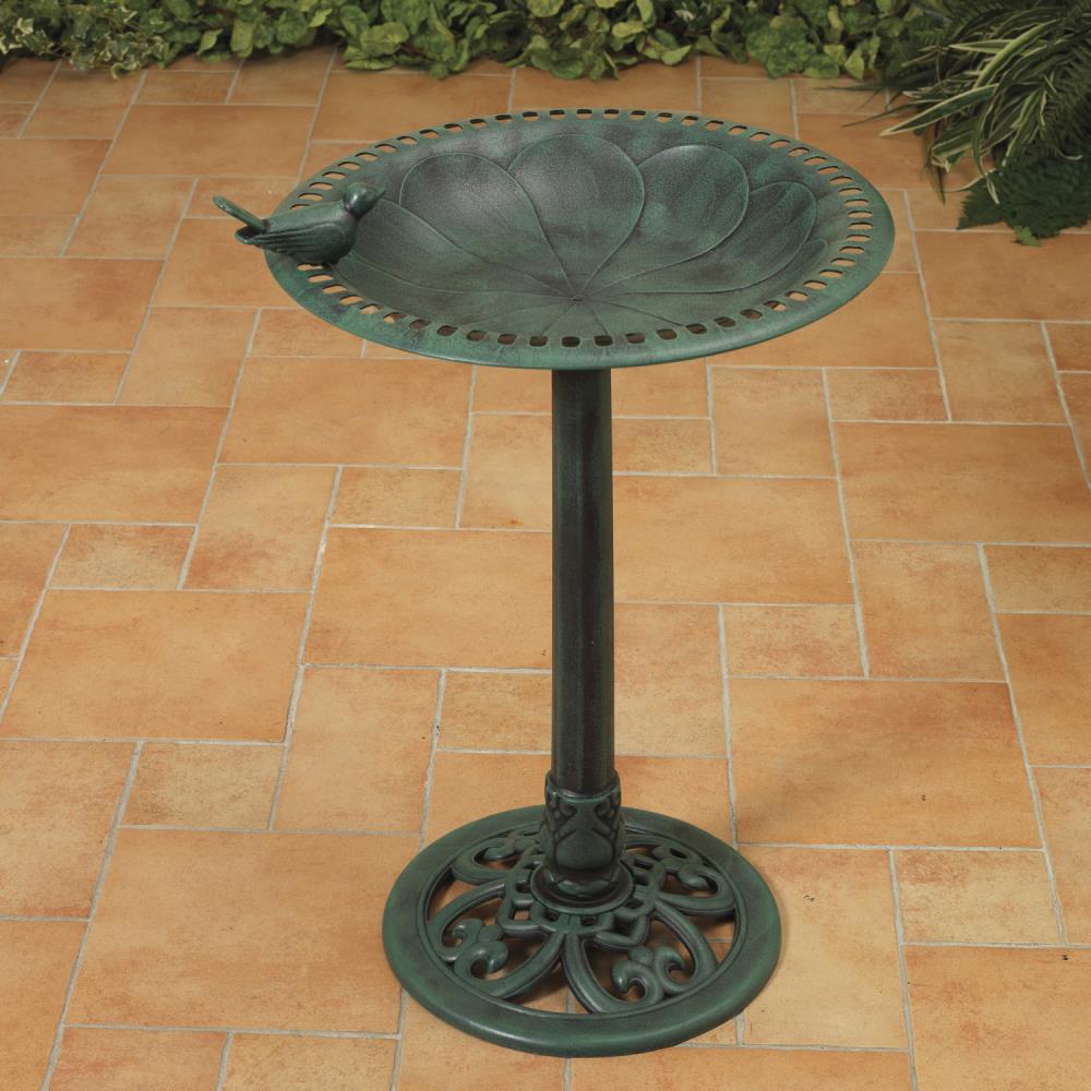 Gerson International 30-in H Verdigris Resin Complete Birdbath in the ...