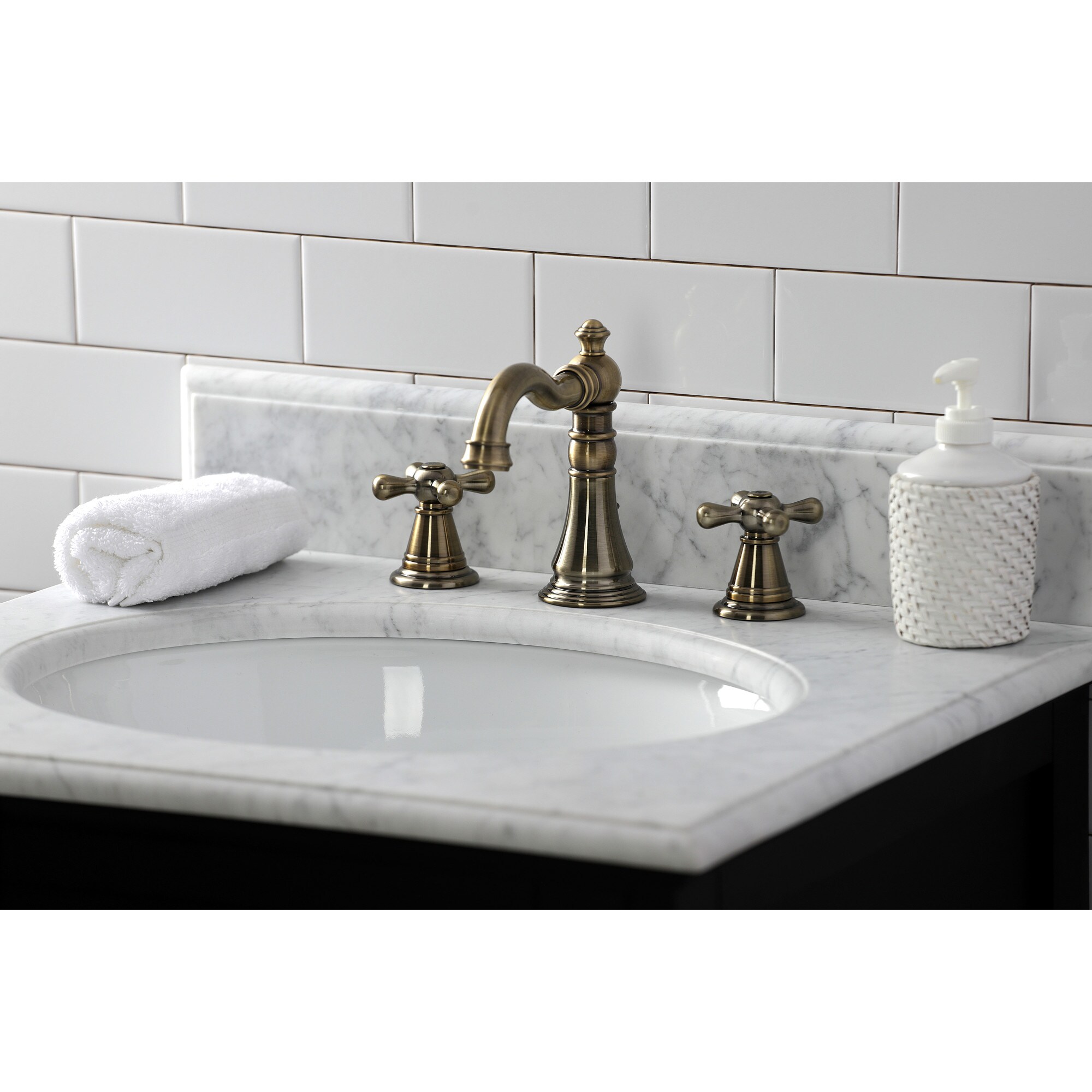 Kingston Brass WLFSC19733AAX Lavatory-Faucets - View #4