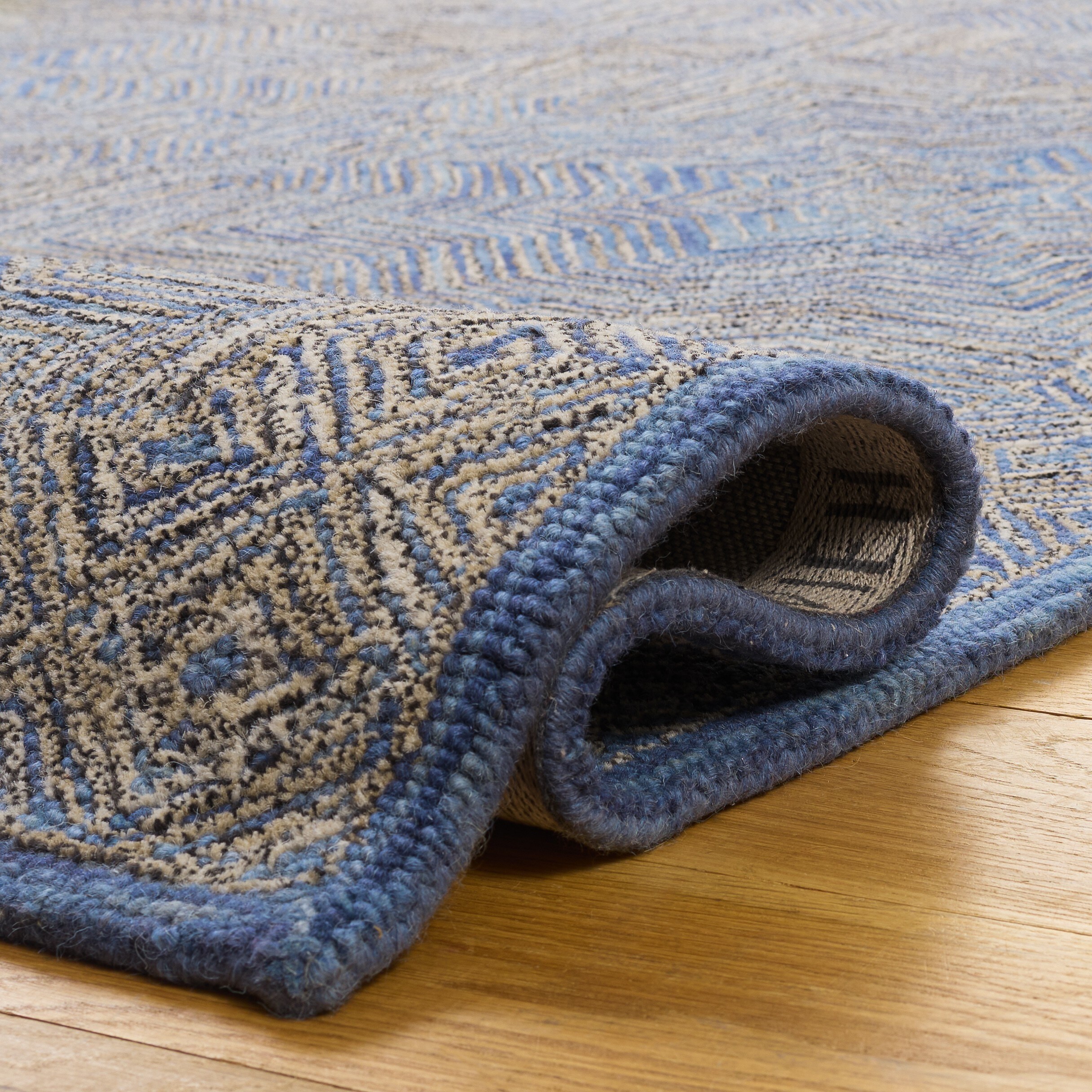 Safavieh MLP975M-4 rugs - View #7