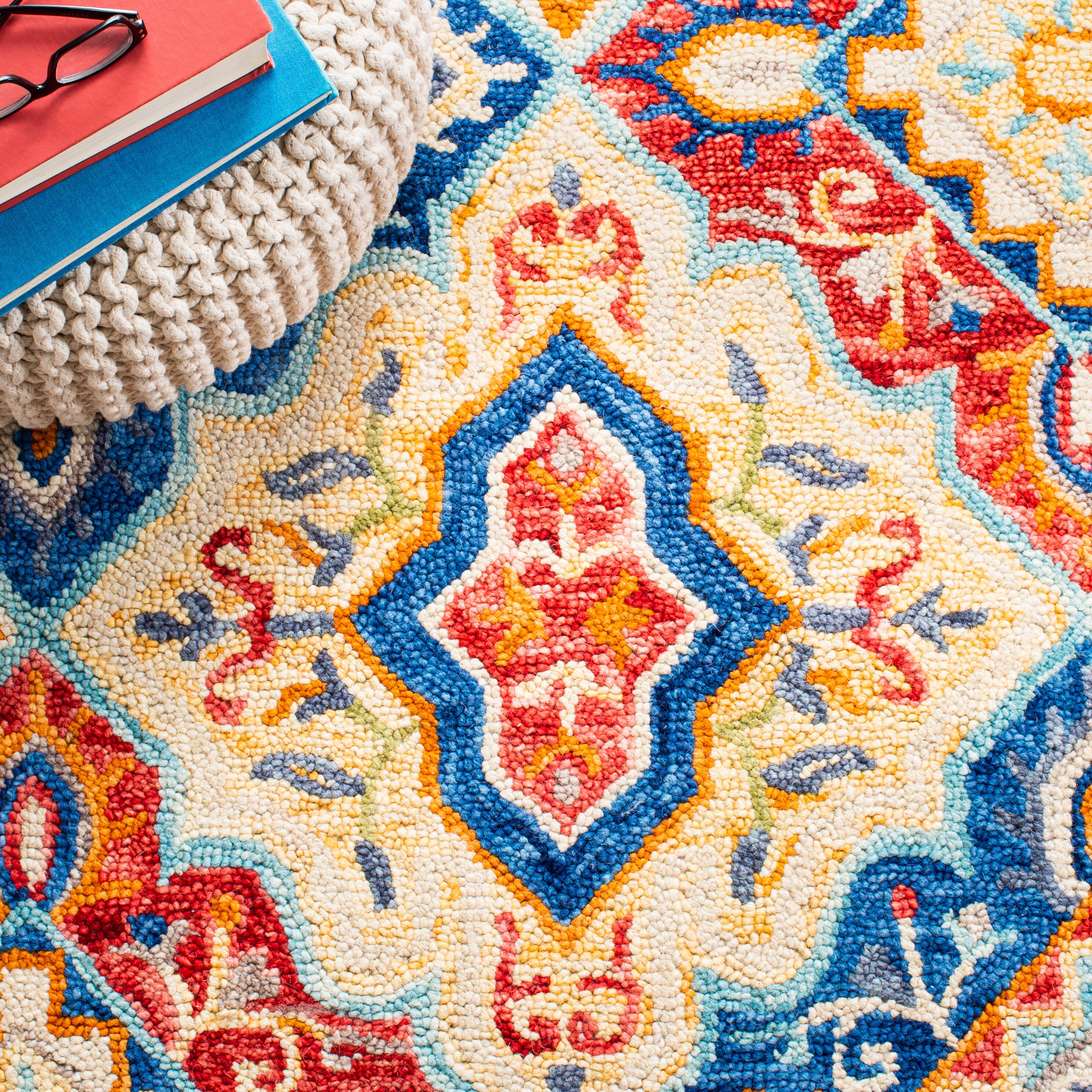 Safavieh APN526M-4 rugs - View #5