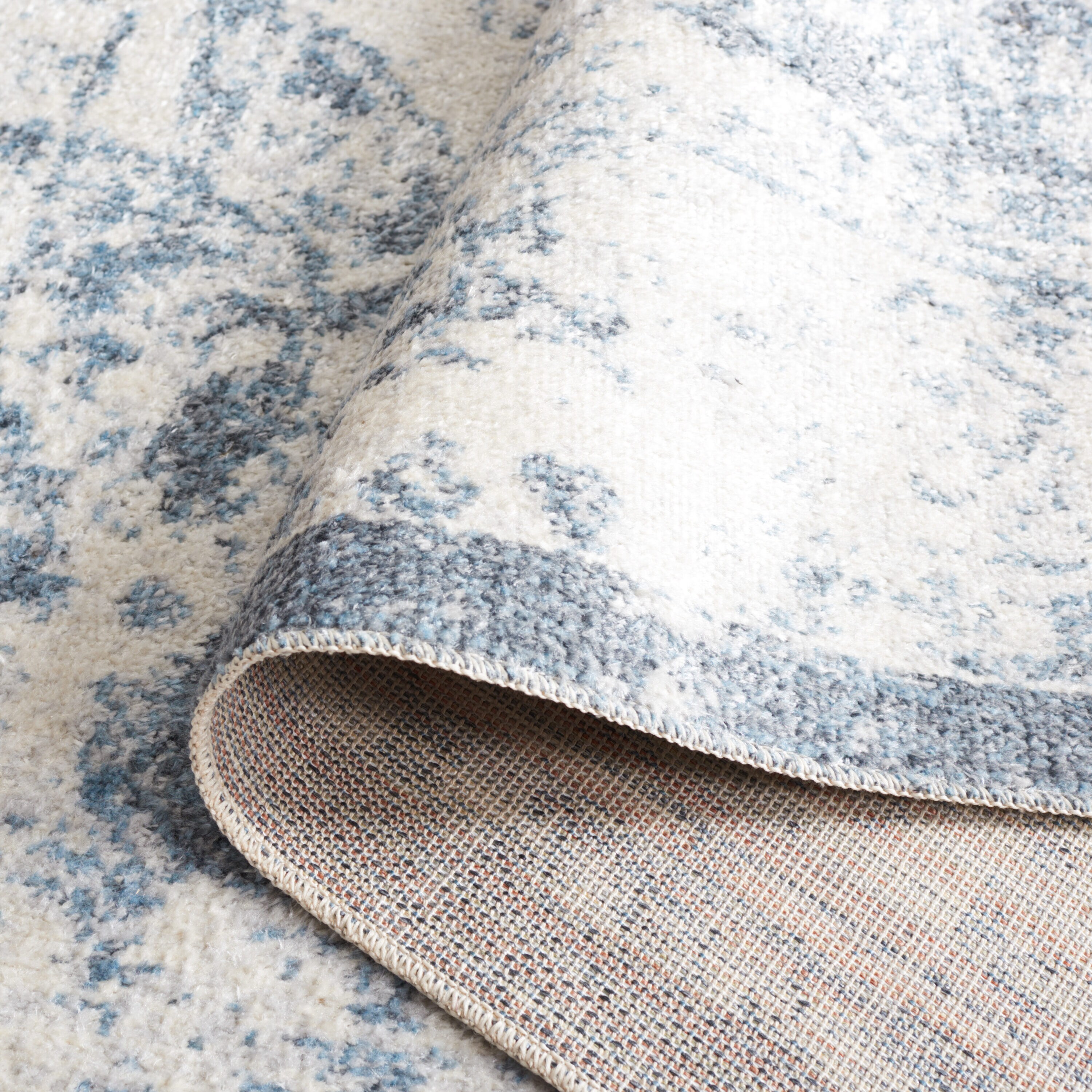 Safavieh BAL850F-4 rugs - View #6