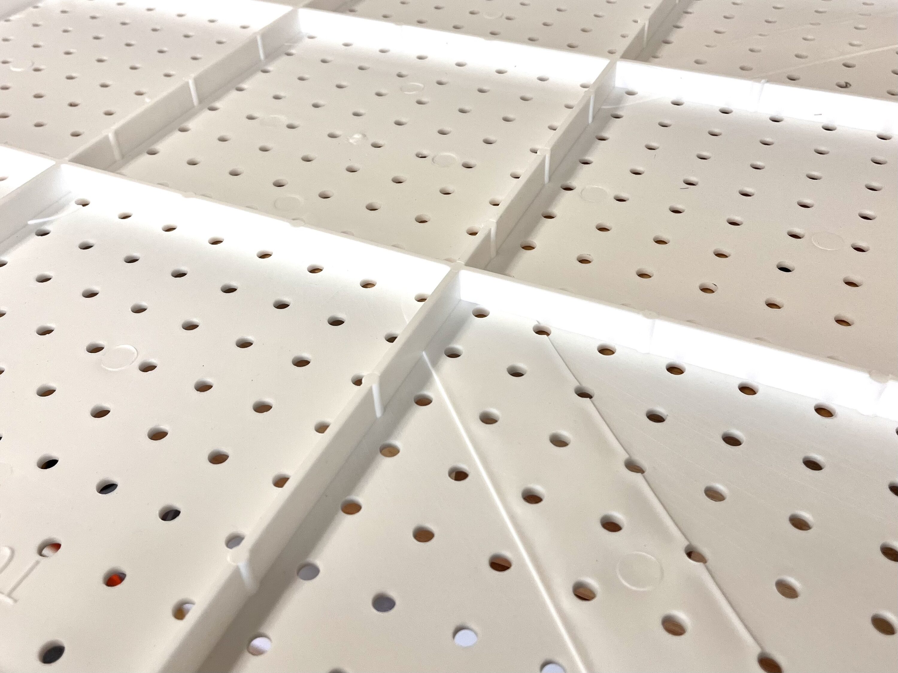 WallPeg 12-24X24 W Pegboard-Acc - View #2