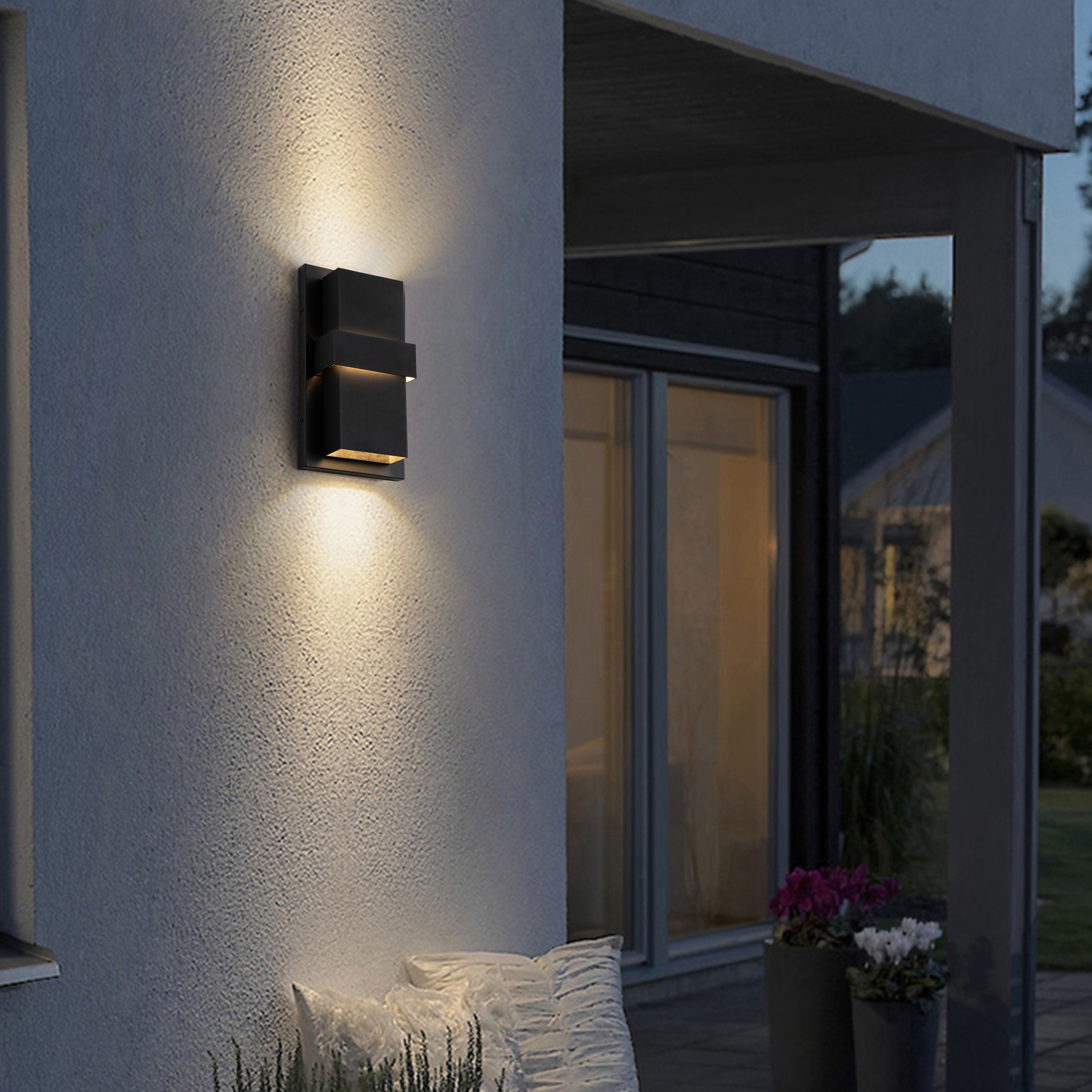 C Cattleya 13-in H Matte Black Integrated LED Outdoor Wall Light in the ...