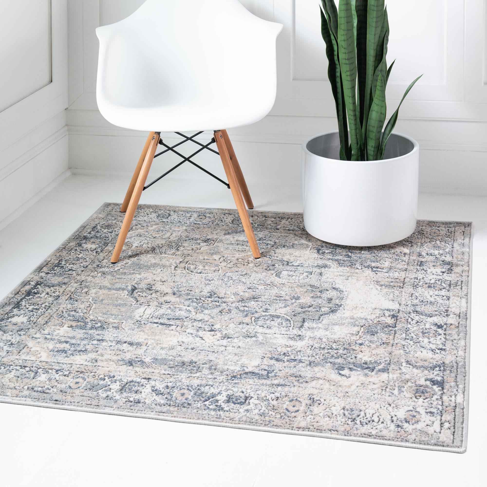 Unique Loom 3147285 Portland 8 x 8 (ft) Loomed Polypropylene Gray Square Indoor Medallion Area rug