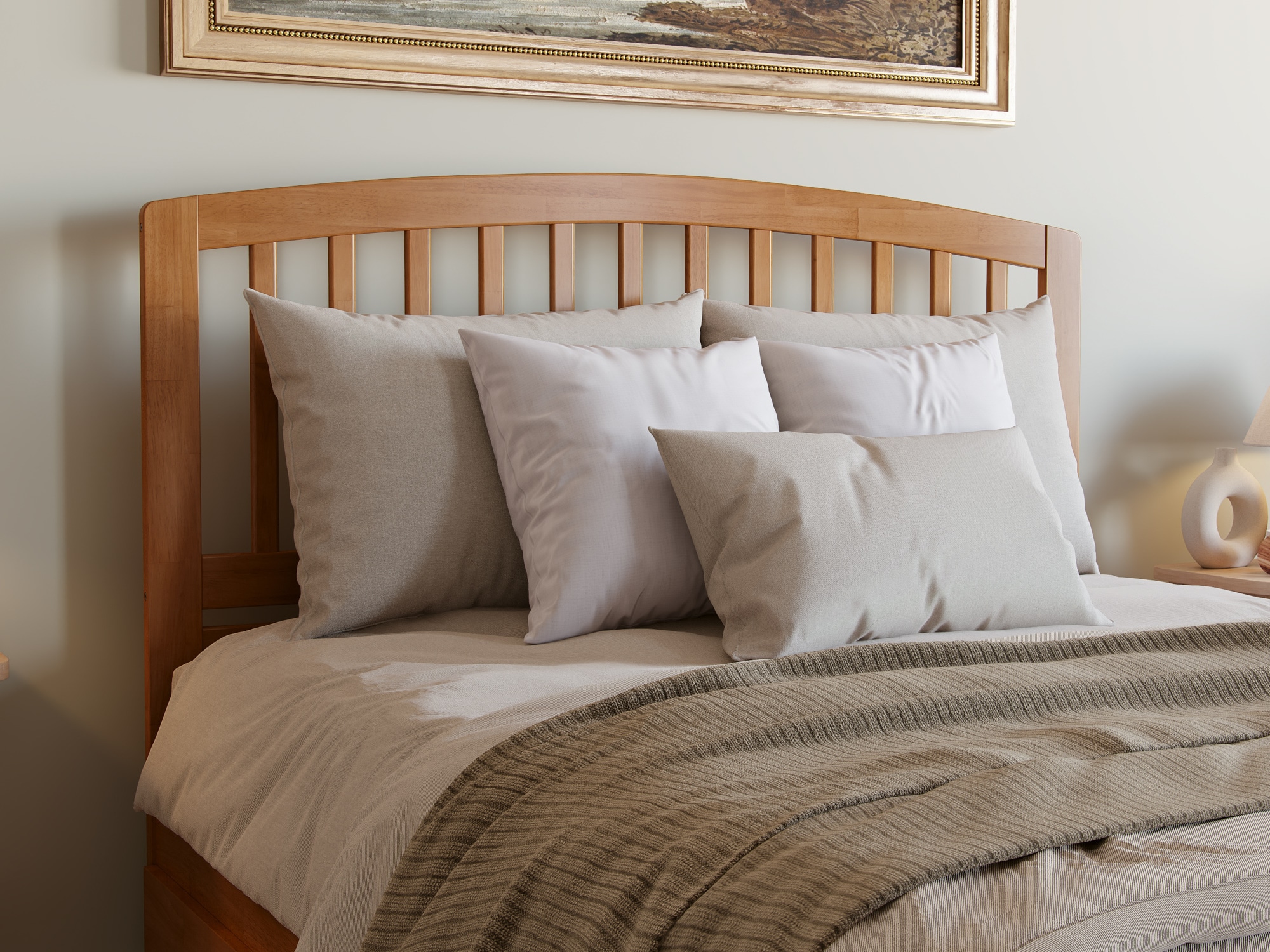 Light Toffee Queen Wood Platform Bed with Slatted Headboard