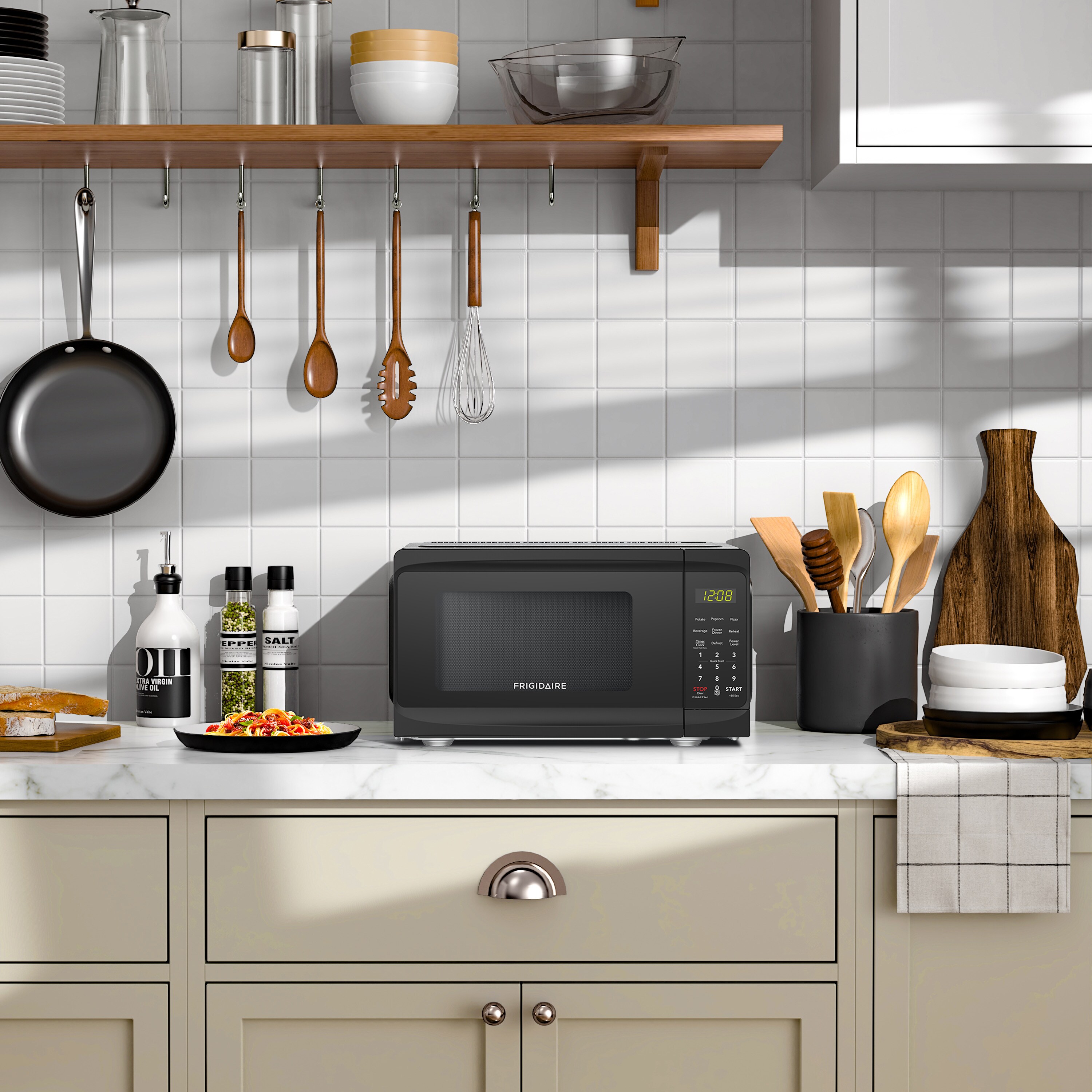 Frigidaire EMW733-BLACK Cnt-Mwo - View #3