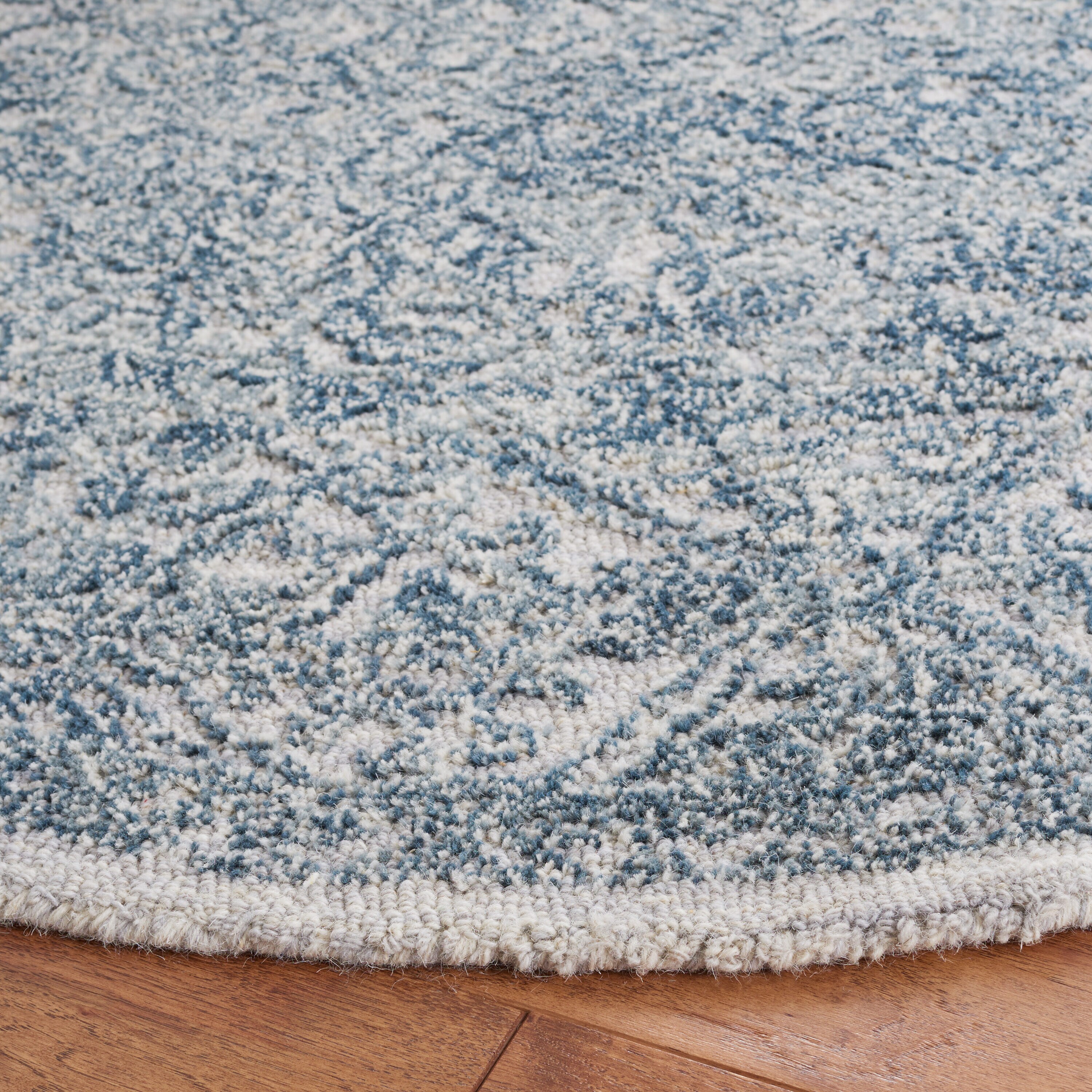 Safavieh MRQ201M-6R rugs - View #3