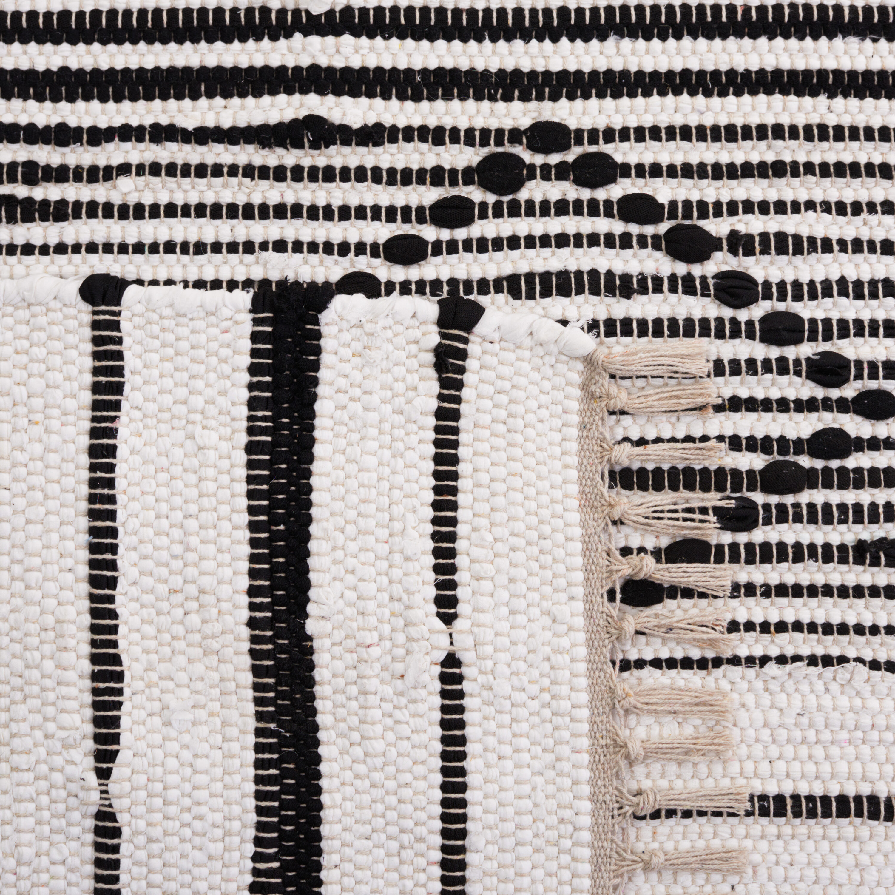 Safavieh STK204A-5 rugs - View #3
