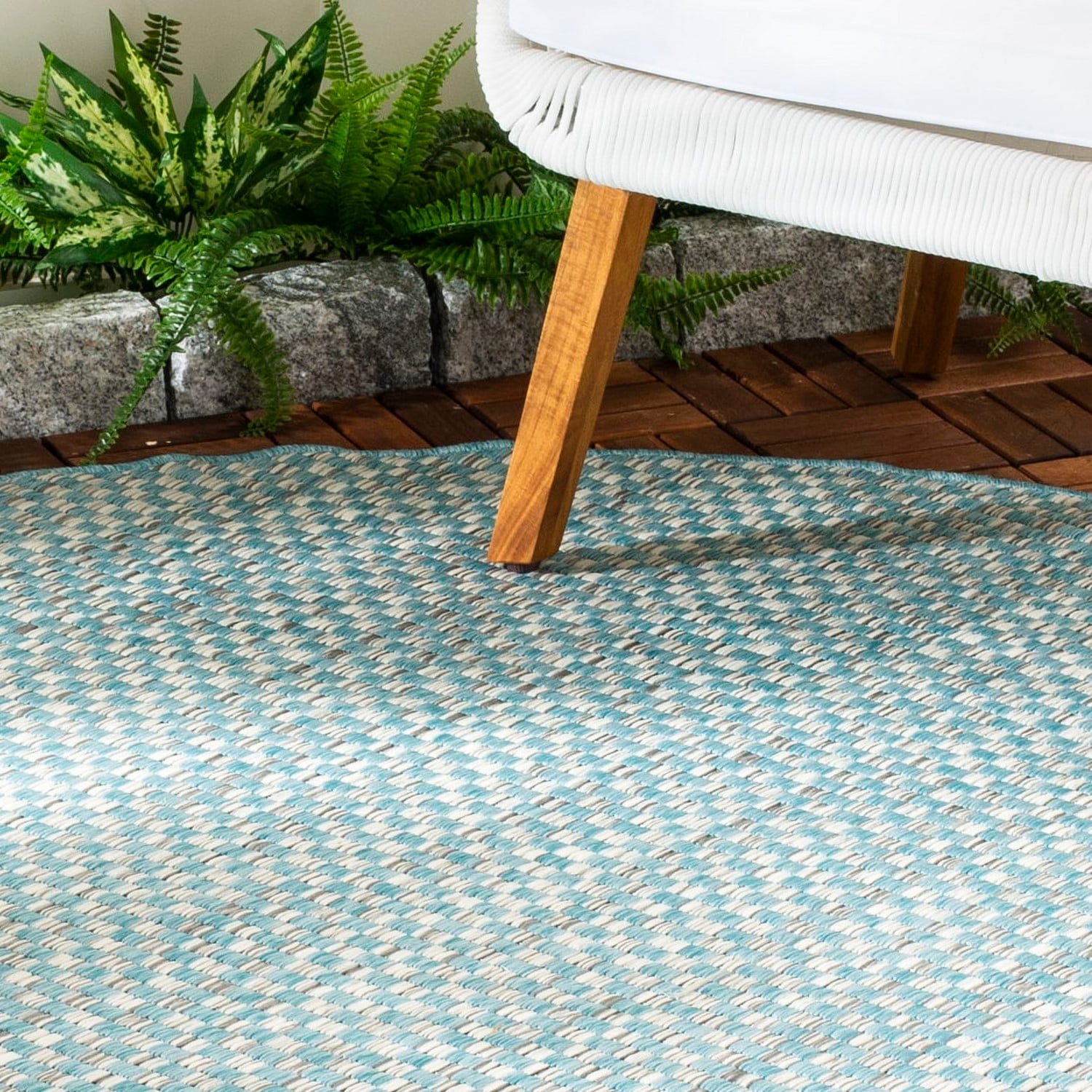 Reversible Light Blue and Grey Synthetic 59" Round Area Rug