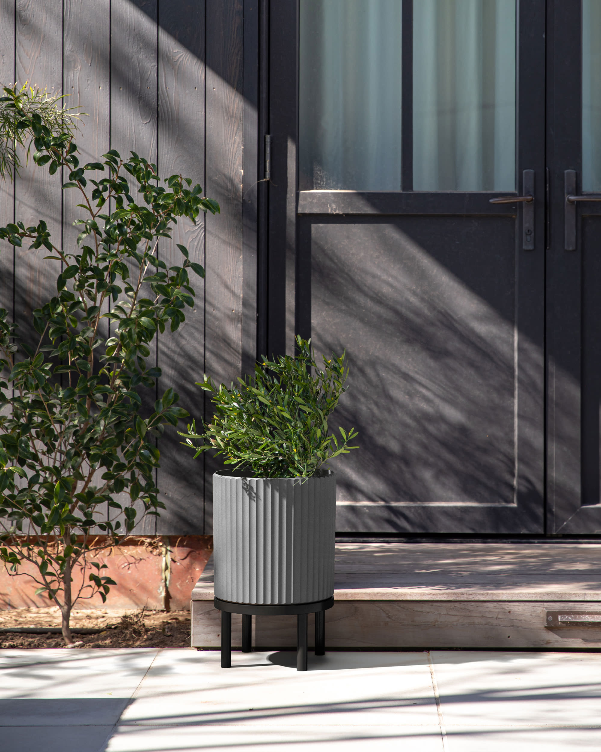Veradek DMSTV12CBL Planter-Window-Box - View #6