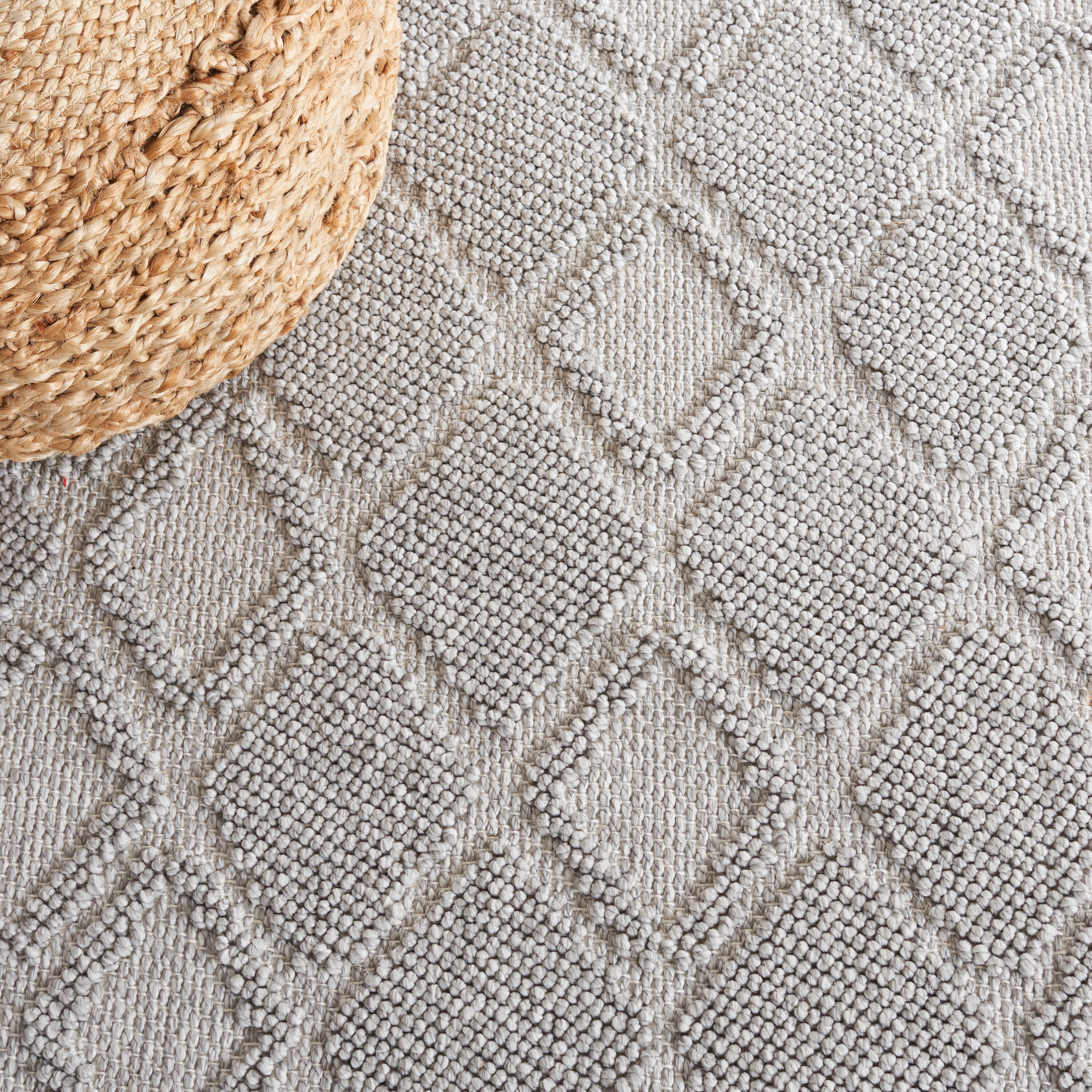 Safavieh LOT105F-7SQ rugs - View #6