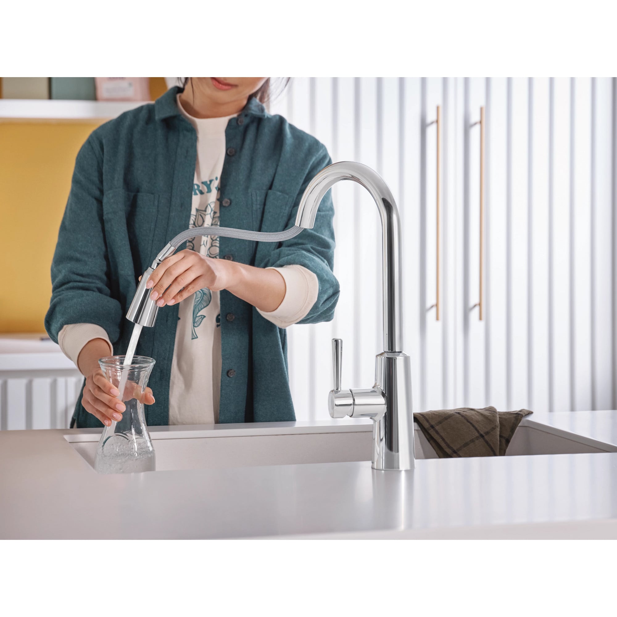 Moen 7402EW Kitchen-Faucets - View #5