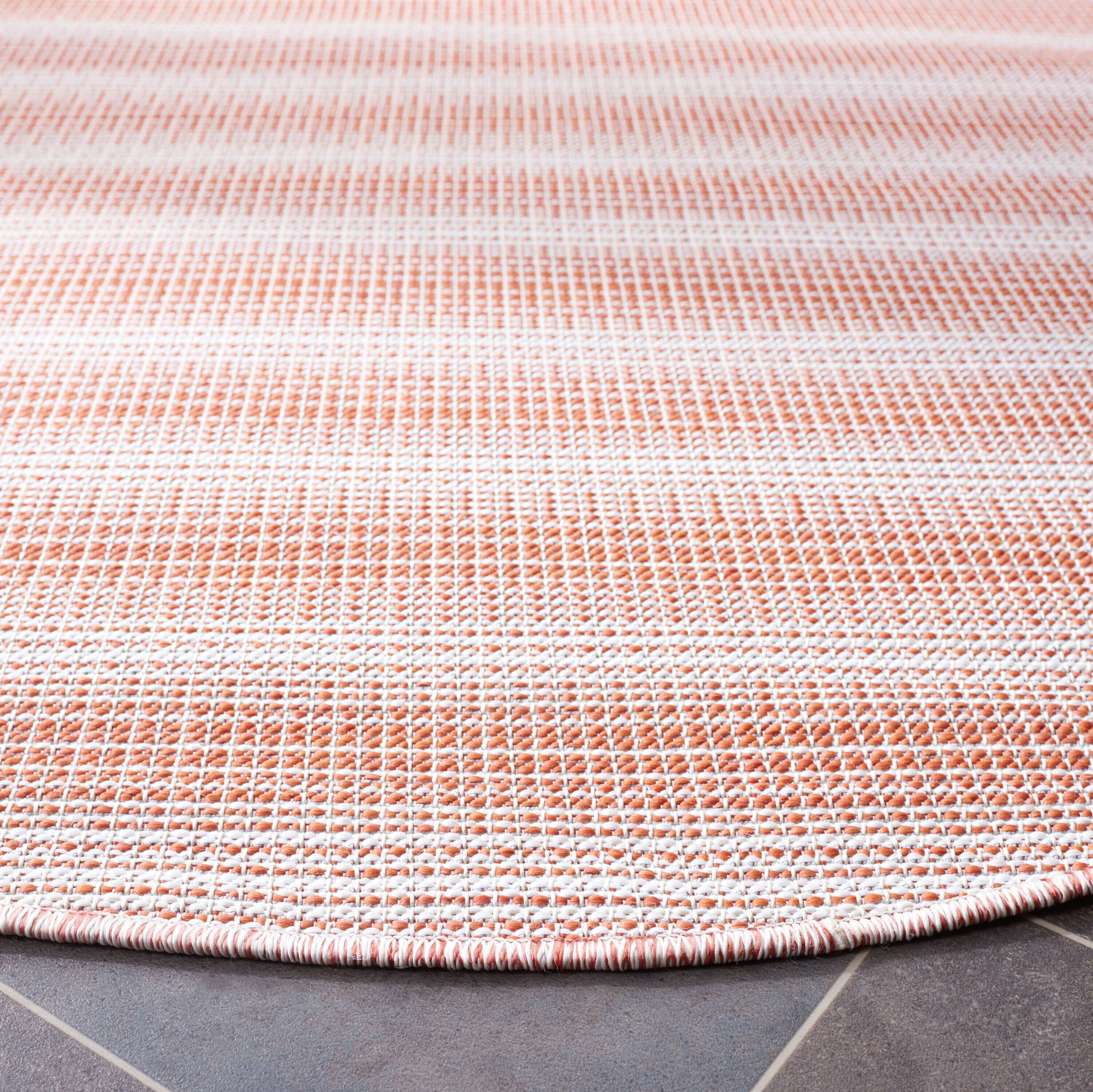 Safavieh HTN231S-7R rugs - View #2