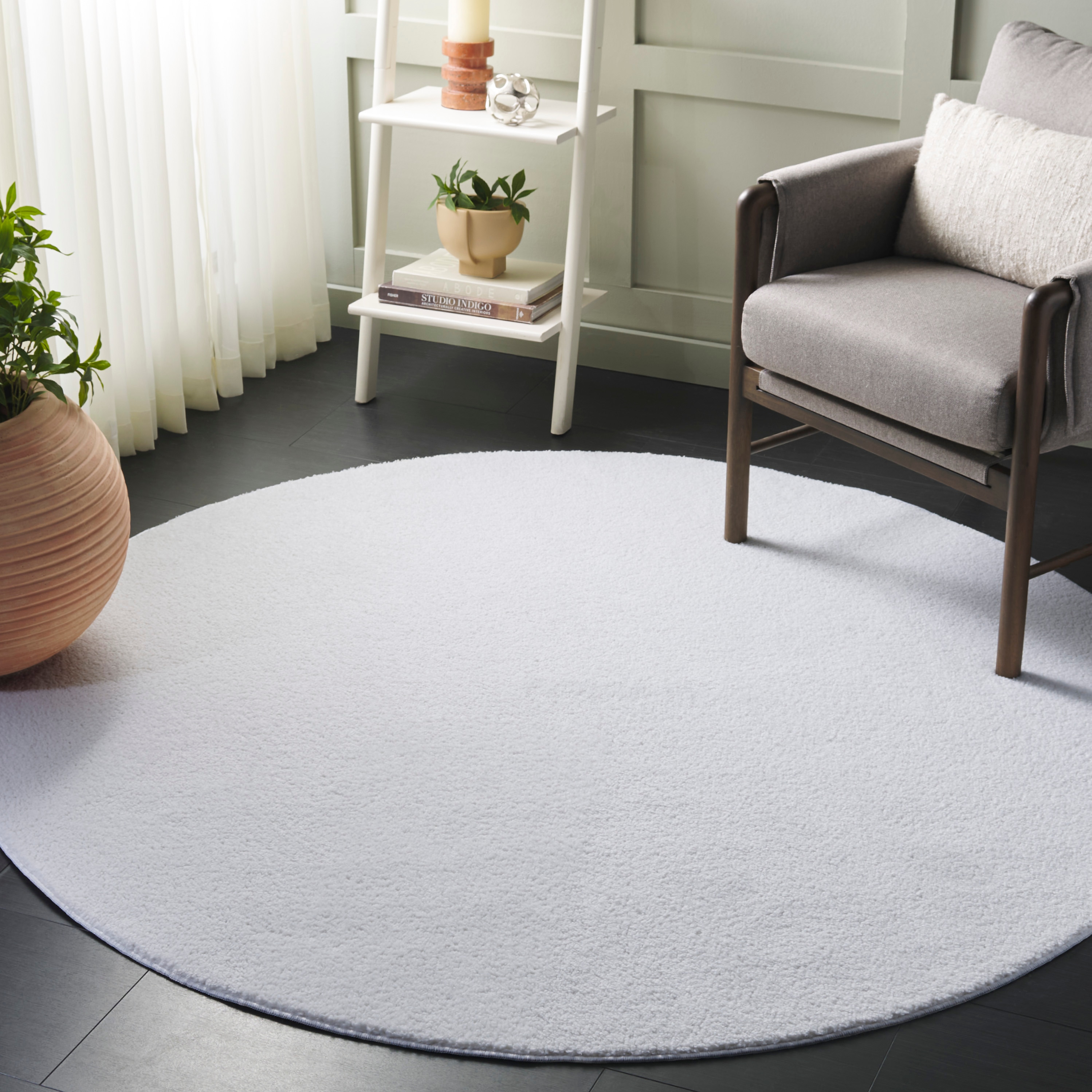Boucle 100A Ivory 6ft x 6ft Shag / Flokati Rug