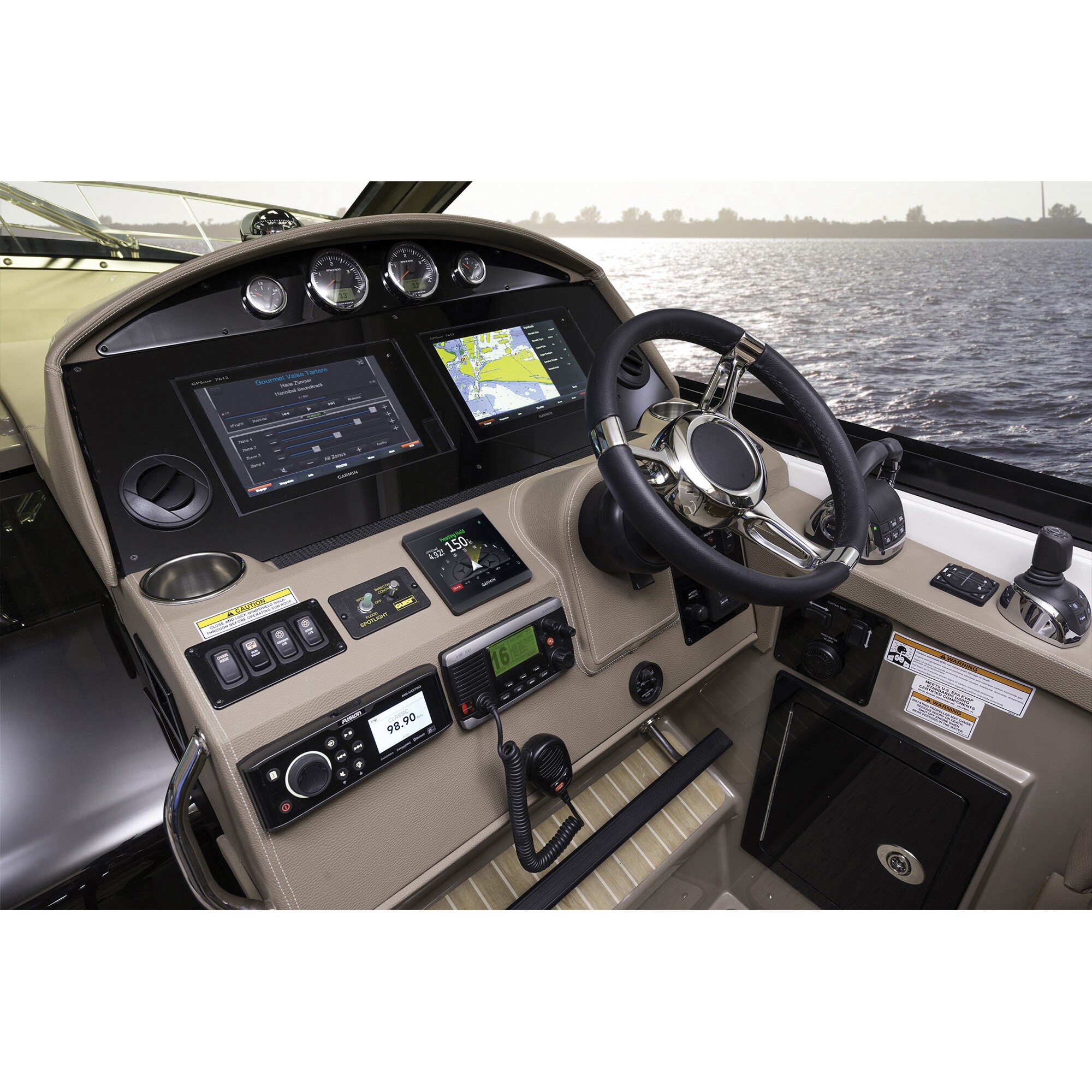 Garmin GRM0190500 Boat-Electronics - View #3